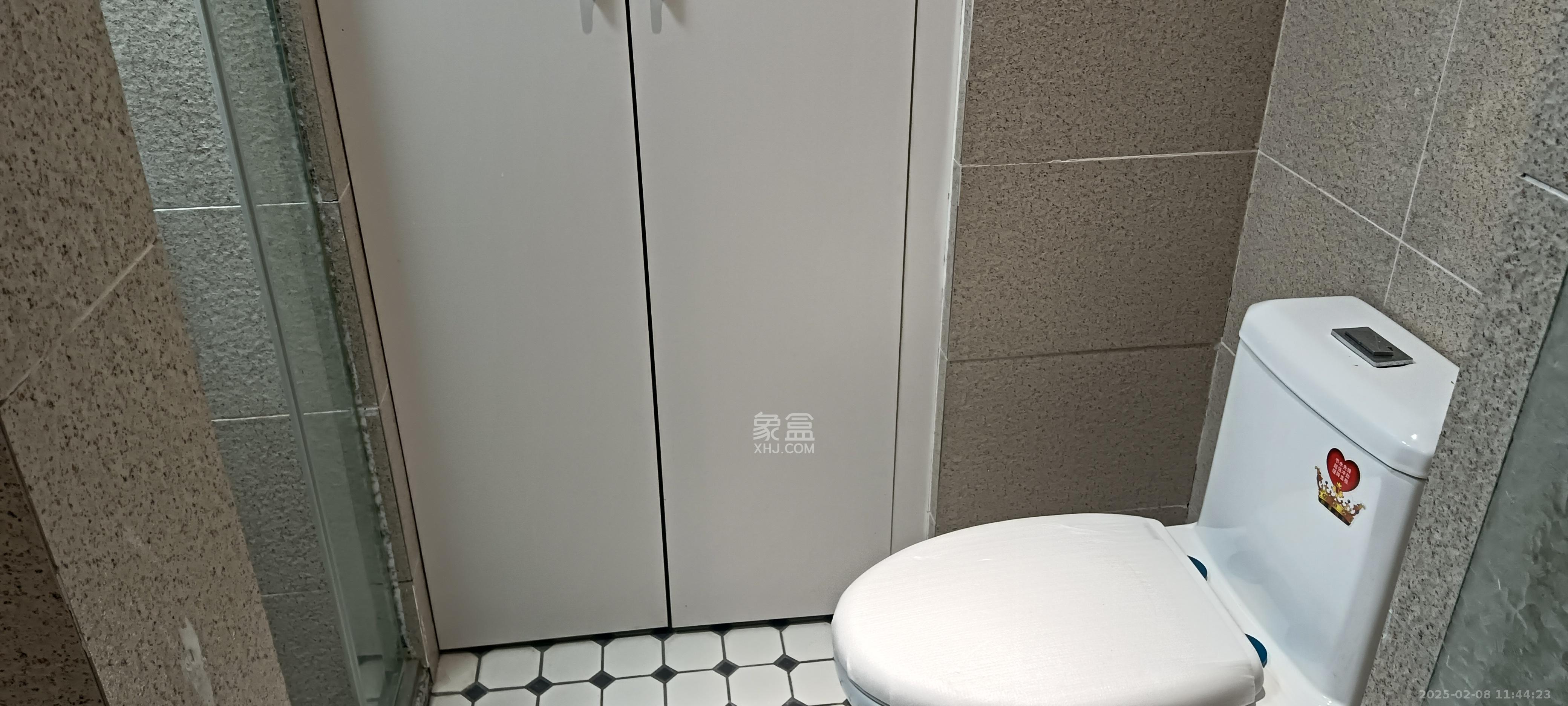 宇成开福广场  1室0厅0卫    2000.0元/月室内图