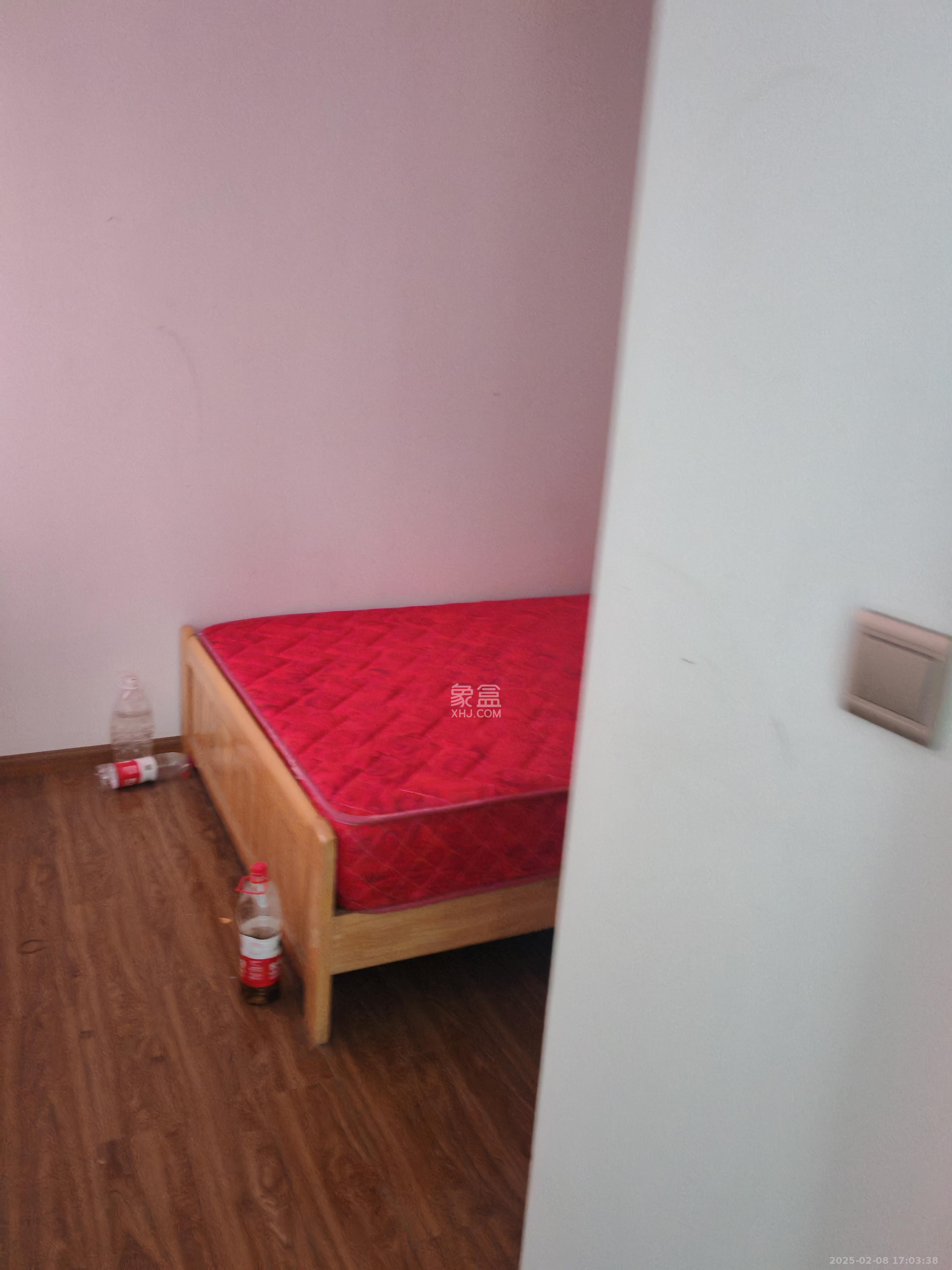 佳兆业水岸新都 3室2厅2卫 1600.0元/月 佳兆业水岸新都 3室2厅2卫 1600.0元/月室内图