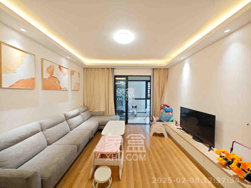 中建嘉和城凤凰台（中建瑞兴家园）  4室2厅2卫   2700.00元/月室内图