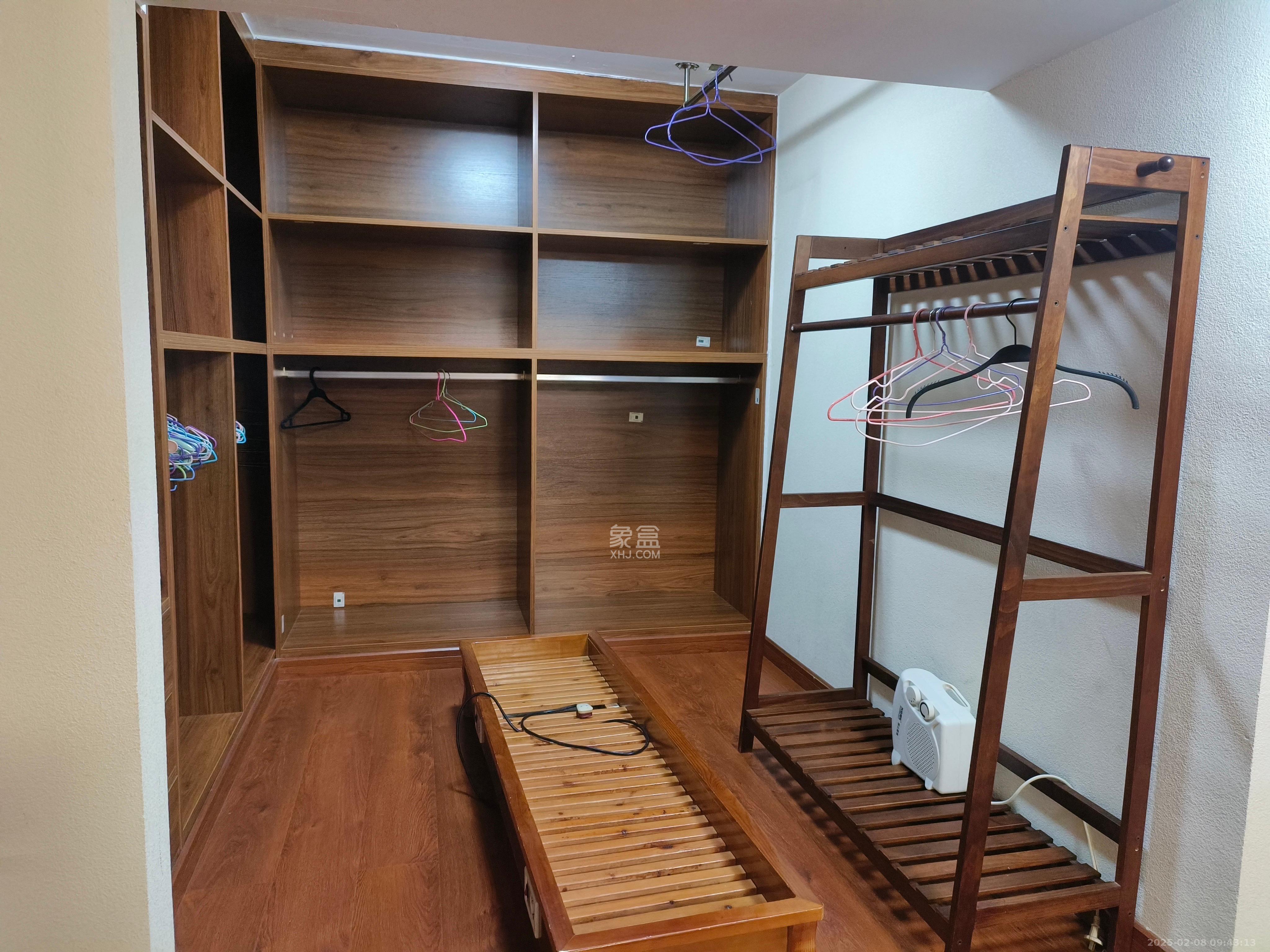 华菱蓝调国际(华菱.香墅美地) 2室2厅1卫 2600.0元/月 华菱蓝调国际(华菱.香墅美地) 2室2厅1卫 2600.0元/月室内图