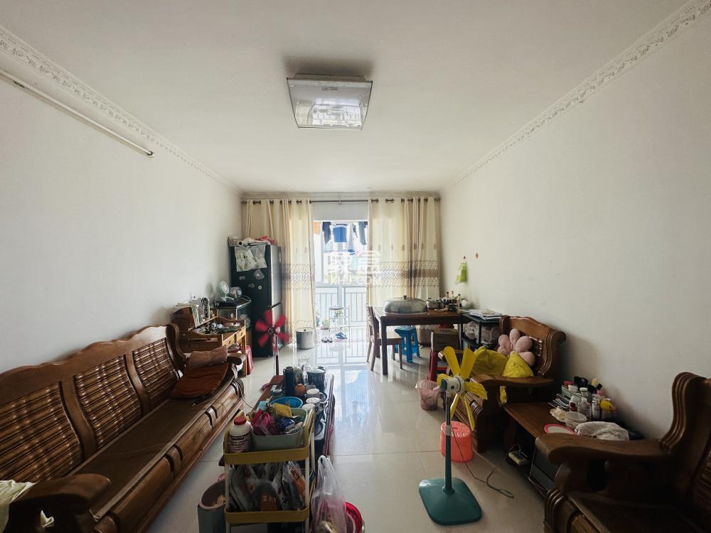 湖畔人家  2室2厅1卫    109.0万 湖畔人家  2室2厅1卫    109.0万室内图