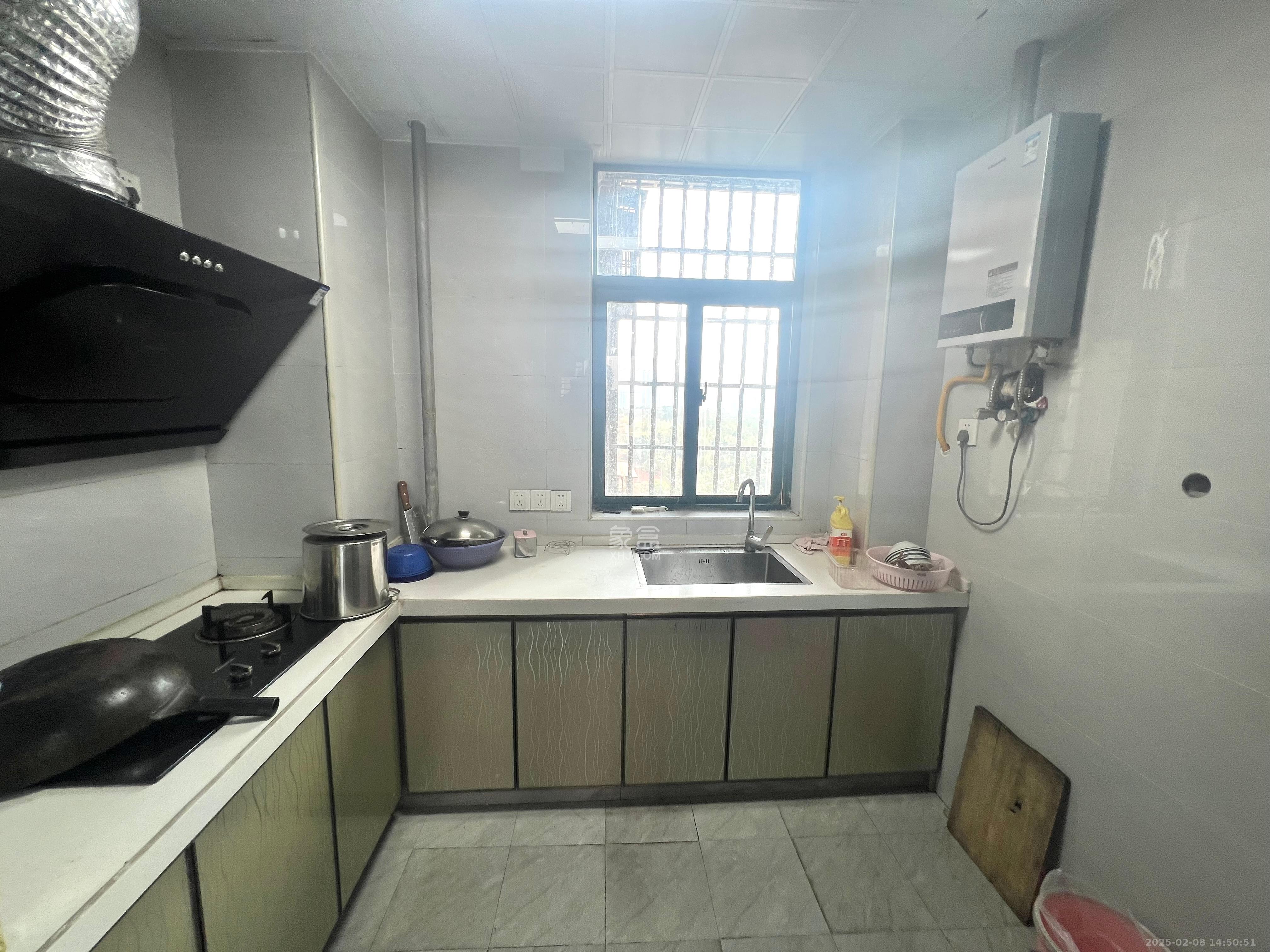 帝豪国际 3室2厅2卫 1600.0元/月 帝豪国际 3室2厅2卫 1600.0元/月室内图