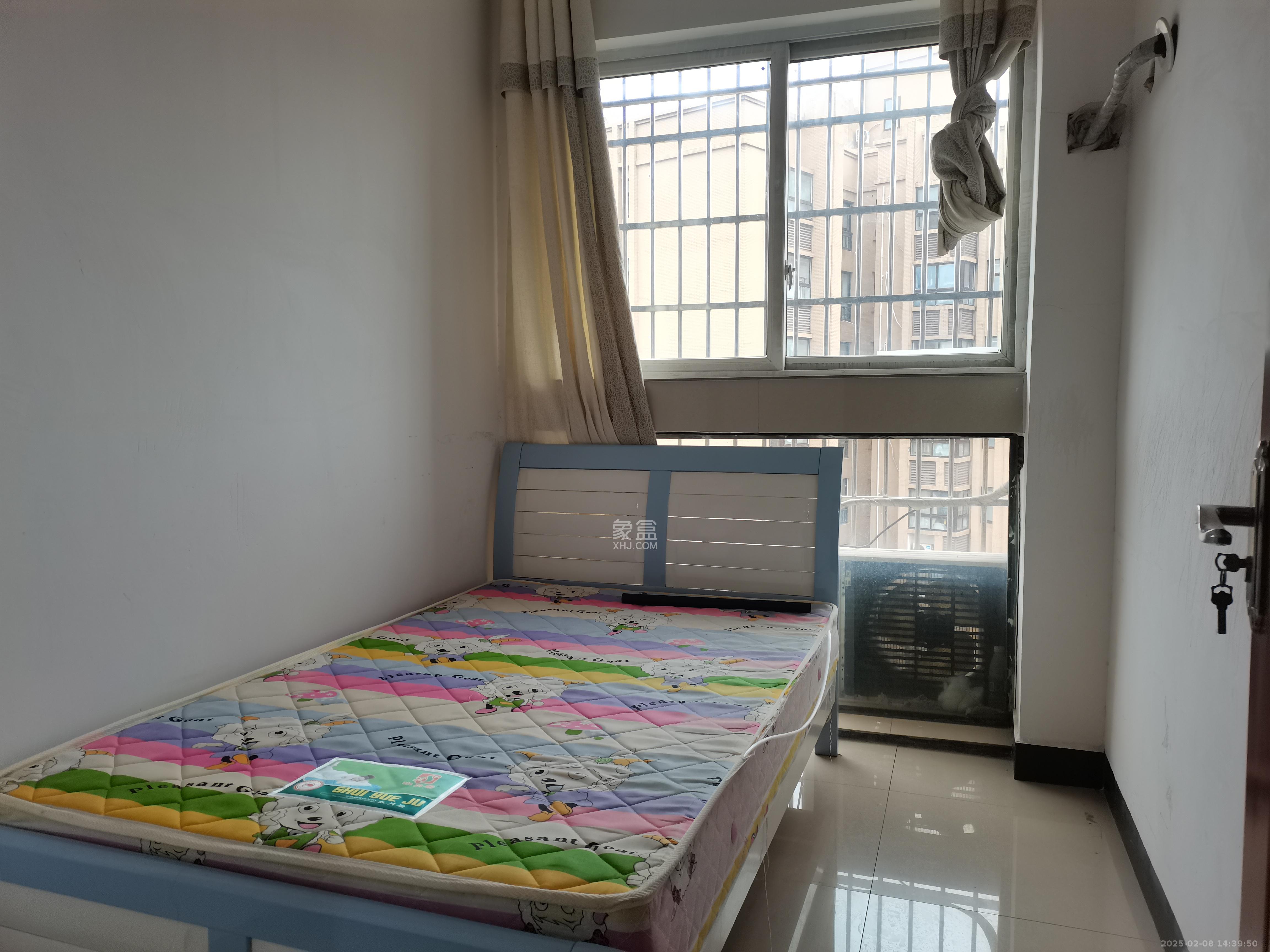 东方航标 3室2厅1卫 1800.0元/月 东方航标 3室2厅1卫 1800.0元/月室内图