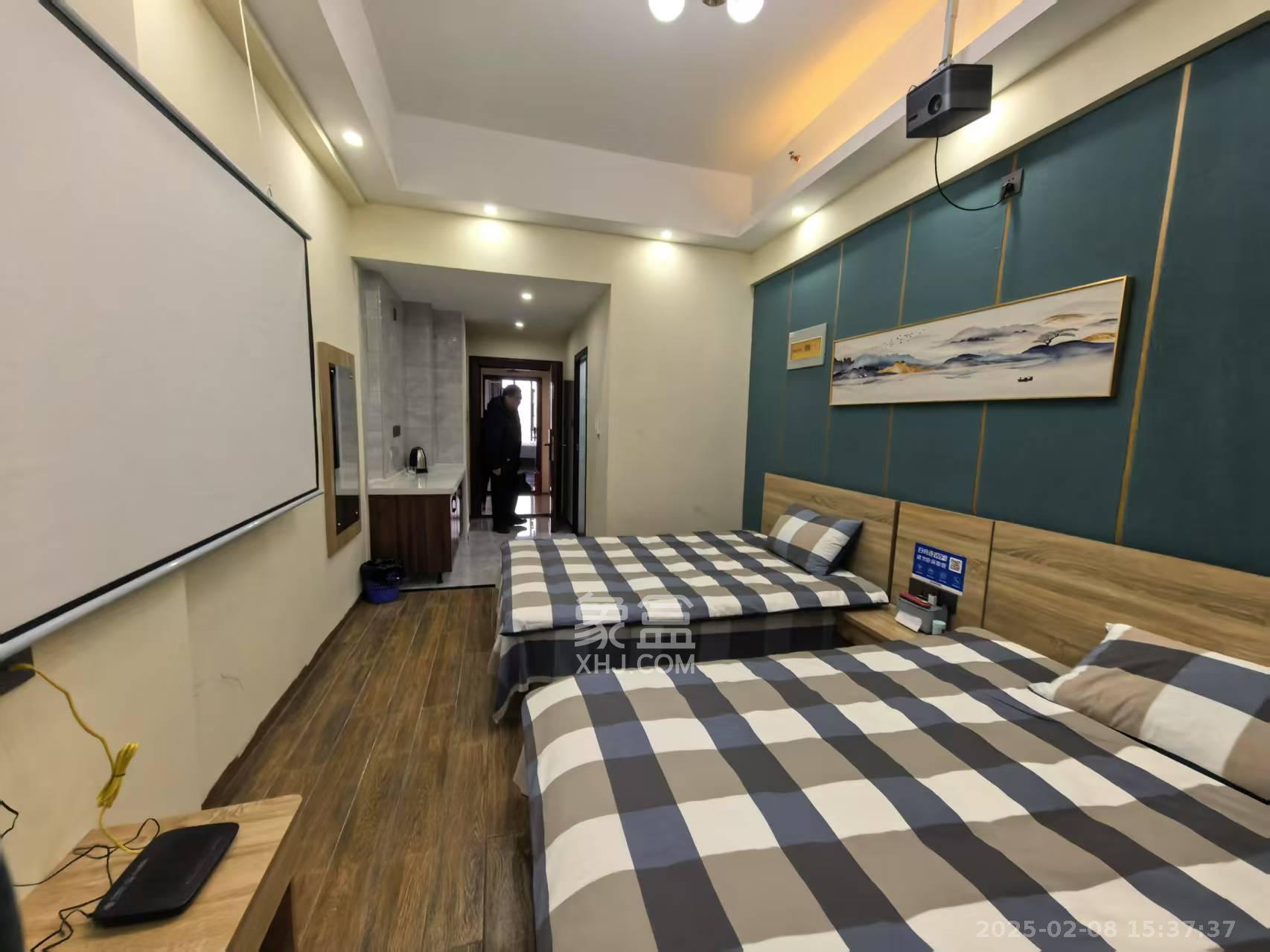 长沙高铁吾悦广场 1室1厅1卫 1300.0元/月 长沙高铁吾悦广场 1室1厅1卫 1300.0元/月室内图