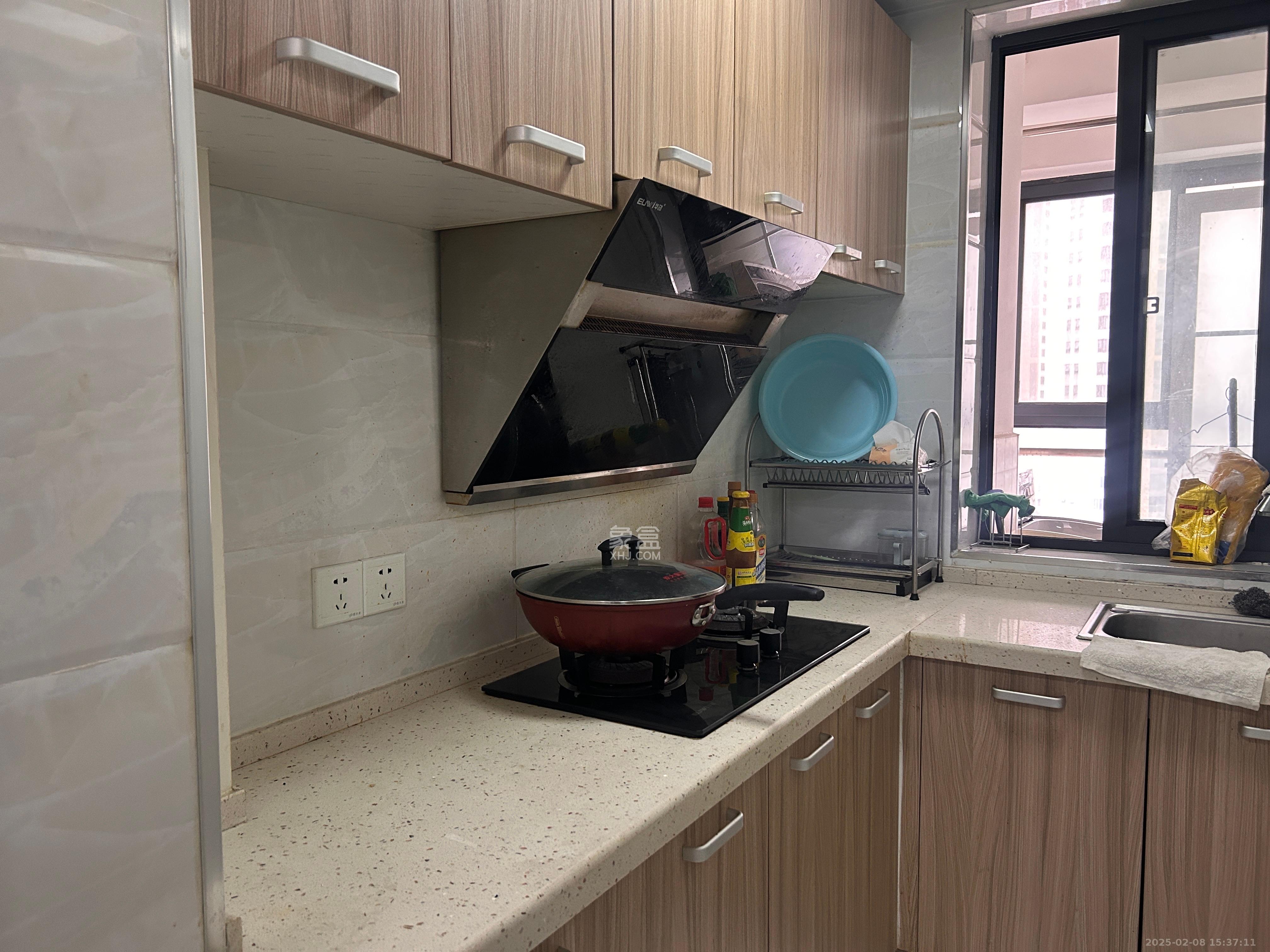 北辰三角洲E3区 1室1厅1卫 2500.0元/月 北辰三角洲E3区 1室1厅1卫 2500.0元/月室内图