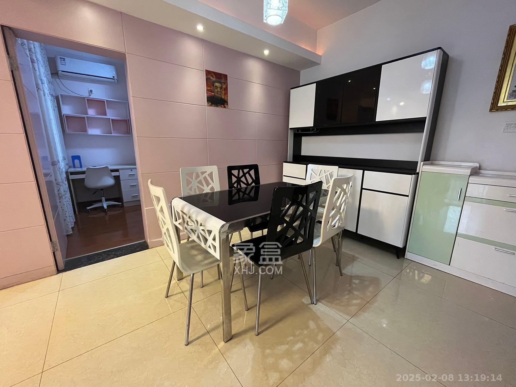 世茂铂翠湾一期 2室1厅1卫 2980.0元/月 世茂铂翠湾一期 2室1厅1卫 2980.0元/月室内图