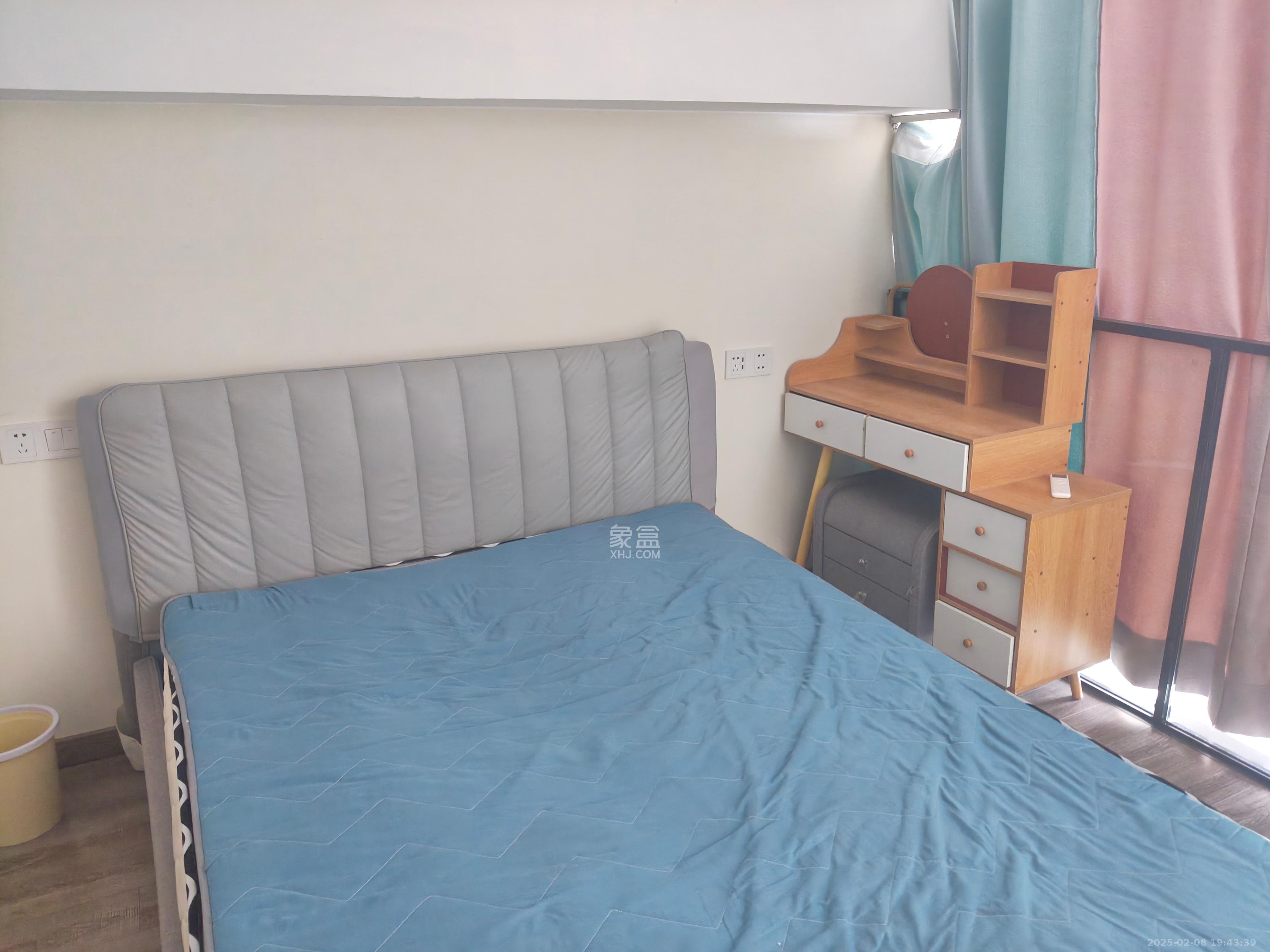 卓越浅水湾  1室1厅1卫    1800.0元/月户型图