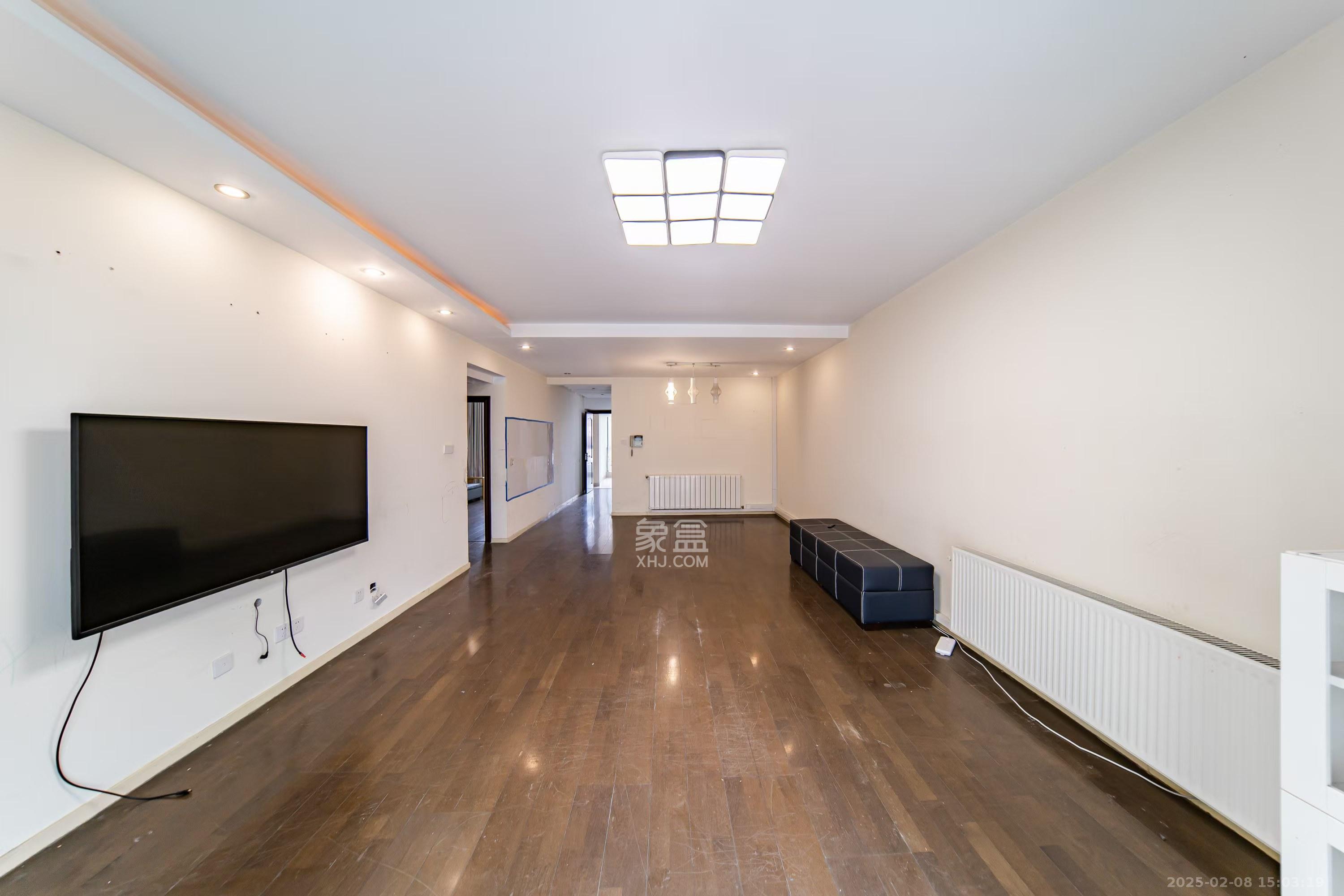 阳光100二期 4室2厅2卫 3500.0元/月 阳光100二期 4室2厅2卫 3500.0元/月室内图