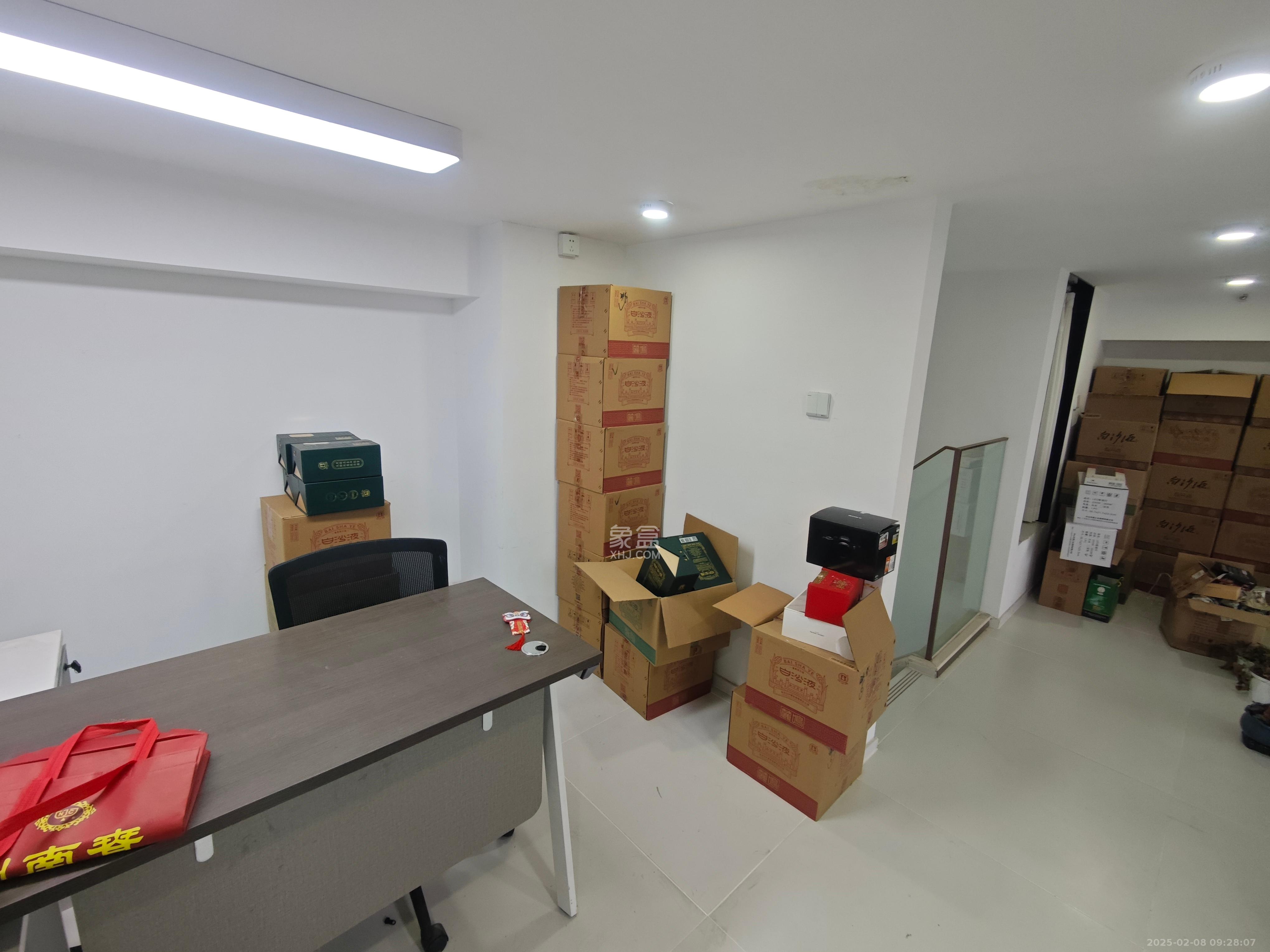 华远华时代  3室1厅1卫   6000.00元/月室内图