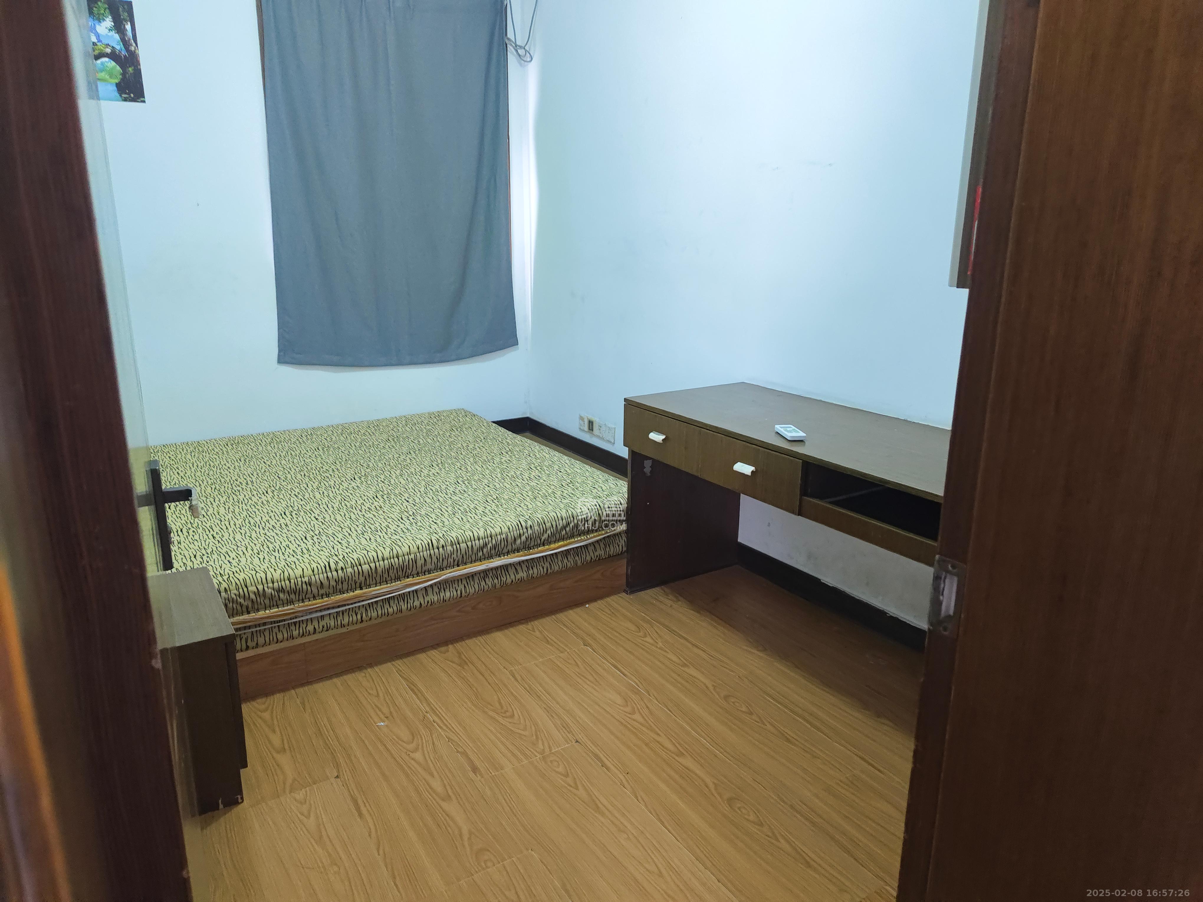 林机厂宿舍  2室1厅1卫   1400.00元/月室内图