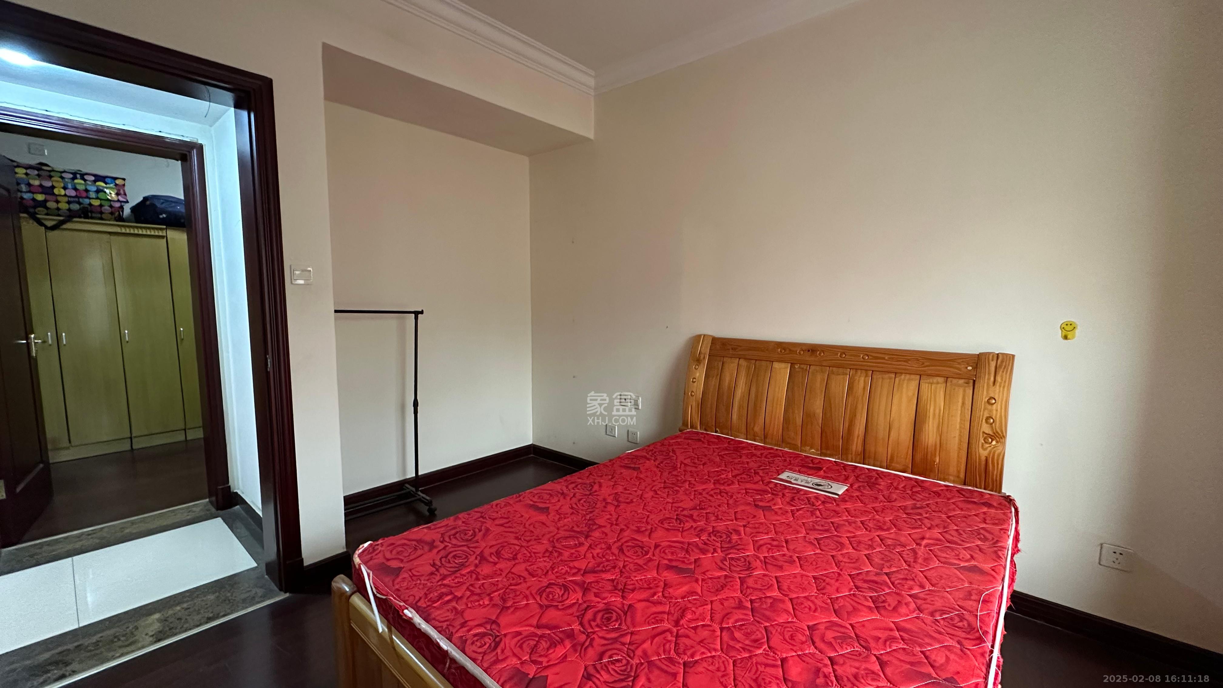 富基世纪公园  3室2厅1卫    1500.0元/月 富基世纪公园  3室2厅1卫    1500.0元/月