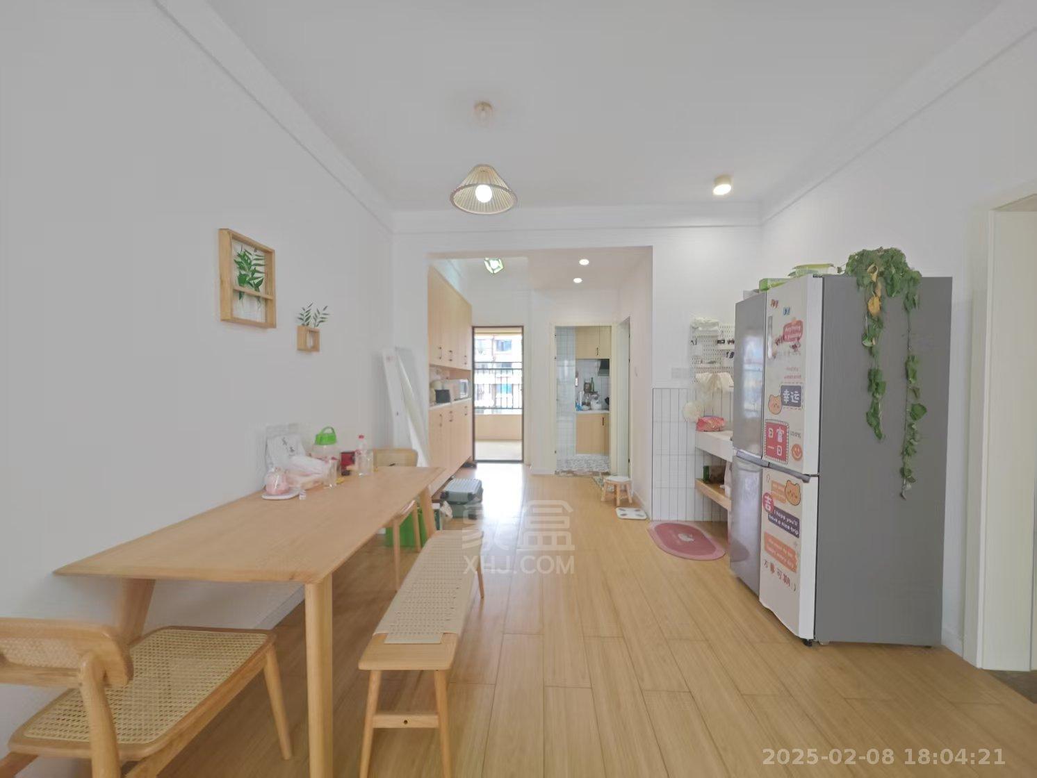 亿都时光 2室1厅1卫 1800.0元/月 亿都时光 2室1厅1卫 1800.0元/月室内图