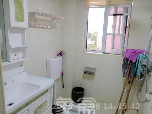 丽发新城  2室2厅1卫   1800.00元/月室内图