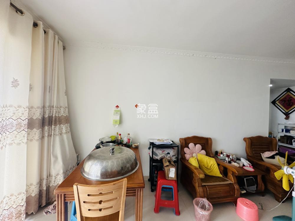 湖畔人家  2室2厅1卫    109.0万 湖畔人家  2室2厅1卫    109.0万室内图