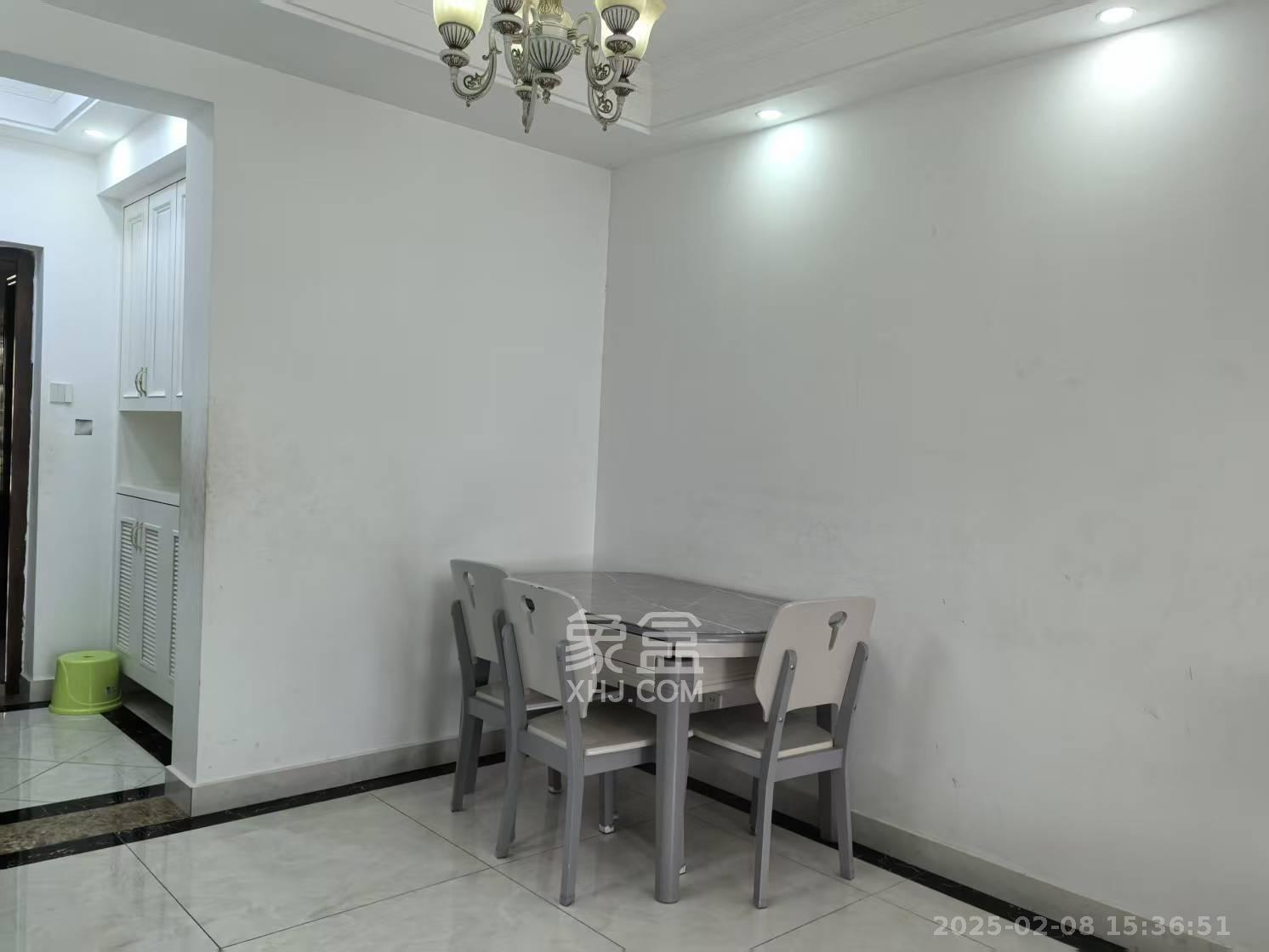 和泓梅溪四季 3室2厅2卫 2800.0元/月 和泓梅溪四季 3室2厅2卫 2800.0元/月室内图