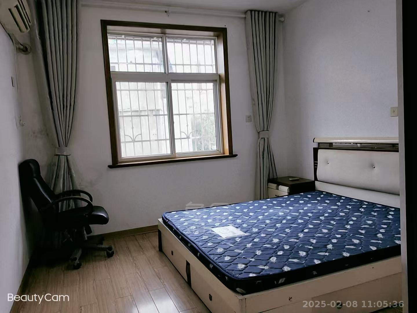 藕塘小区 3室2厅1卫 1200.0元/月 藕塘小区 3室2厅1卫 1200.0元/月室内图