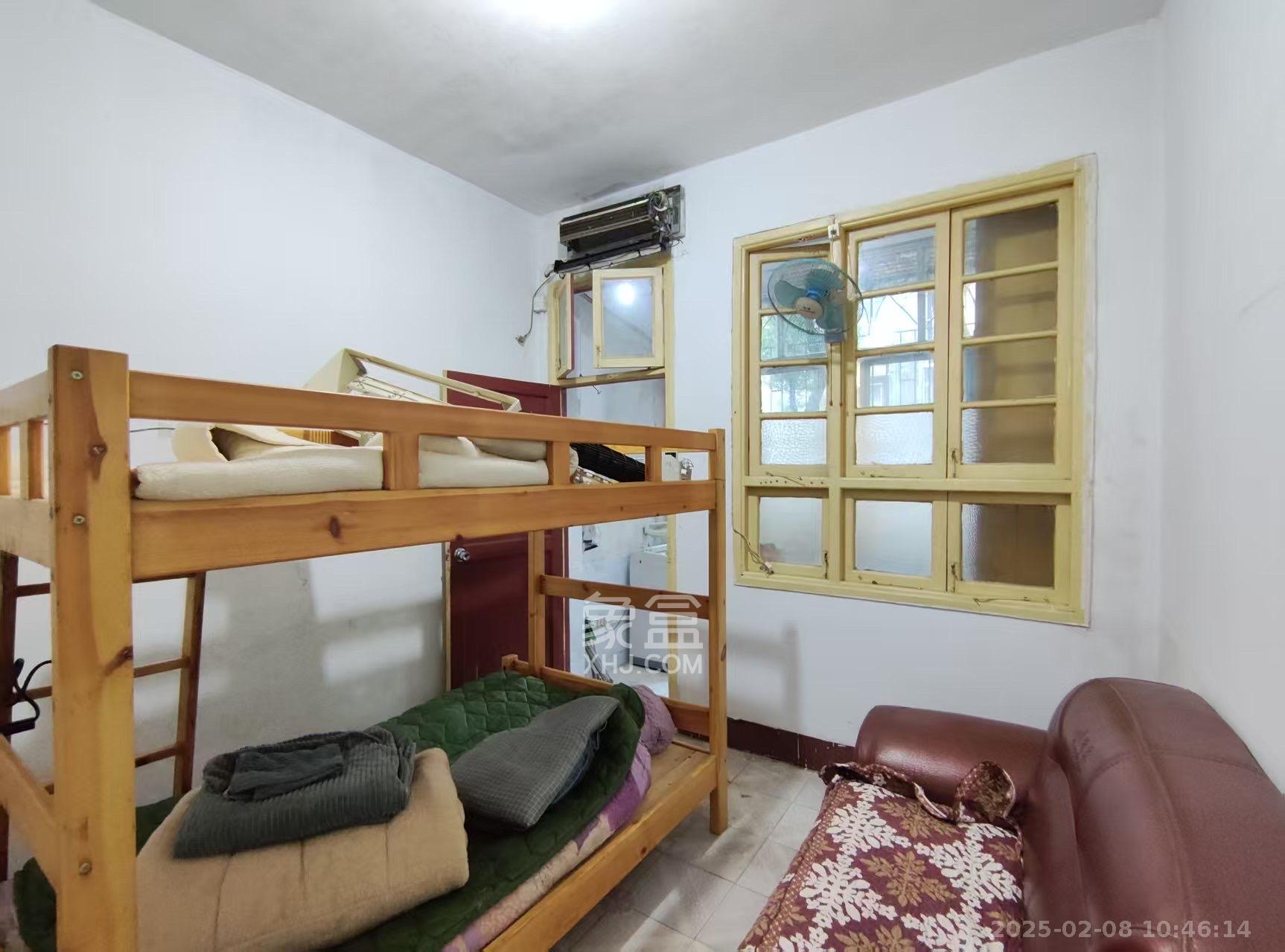 湖橡宿舍/湖橡小区  1室1厅1卫    900.0元/月 湖橡宿舍/湖橡小区  1室1厅1卫    900.0元/月室内图