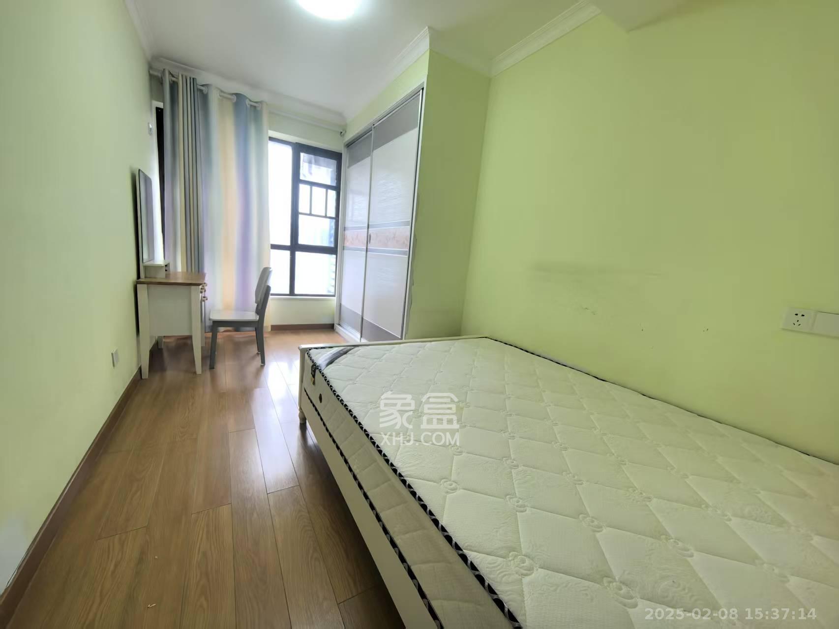 和泓梅溪四季 3室2厅2卫 2800.0元/月 和泓梅溪四季 3室2厅2卫 2800.0元/月室内图