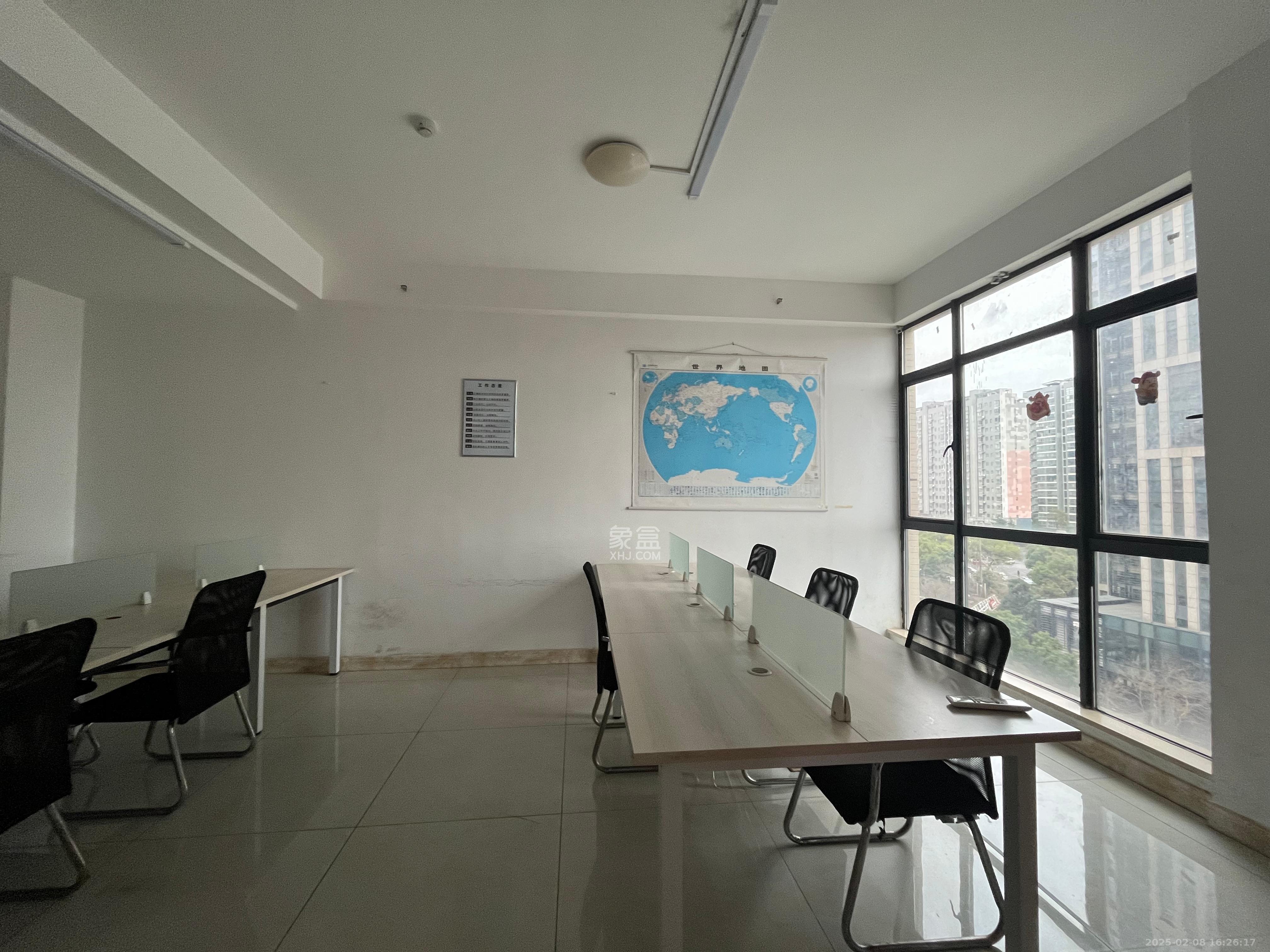 融科东南海 2室2厅1卫 5000.0元/月 融科东南海 2室2厅1卫 5000.0元/月室内图