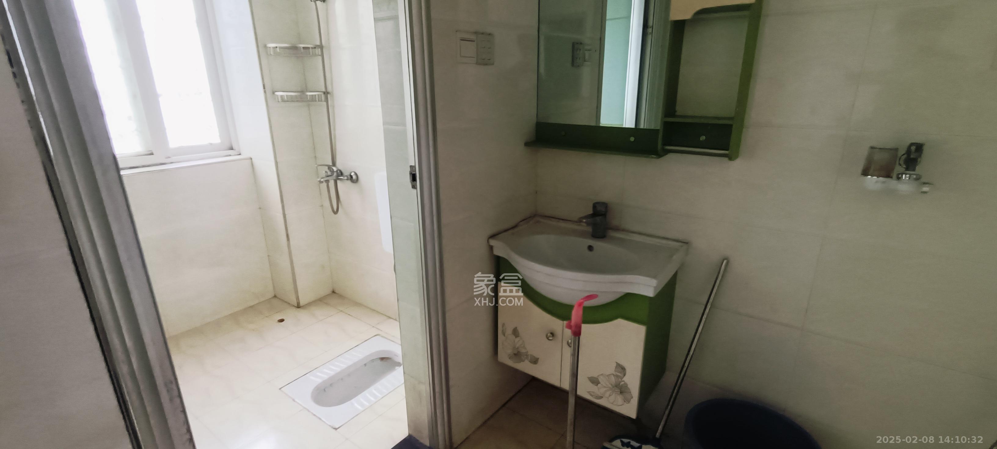 黎郡新宇康景园 3室2厅2卫 2300.0元/月 黎郡新宇康景园 3室2厅2卫 2300.0元/月室内图