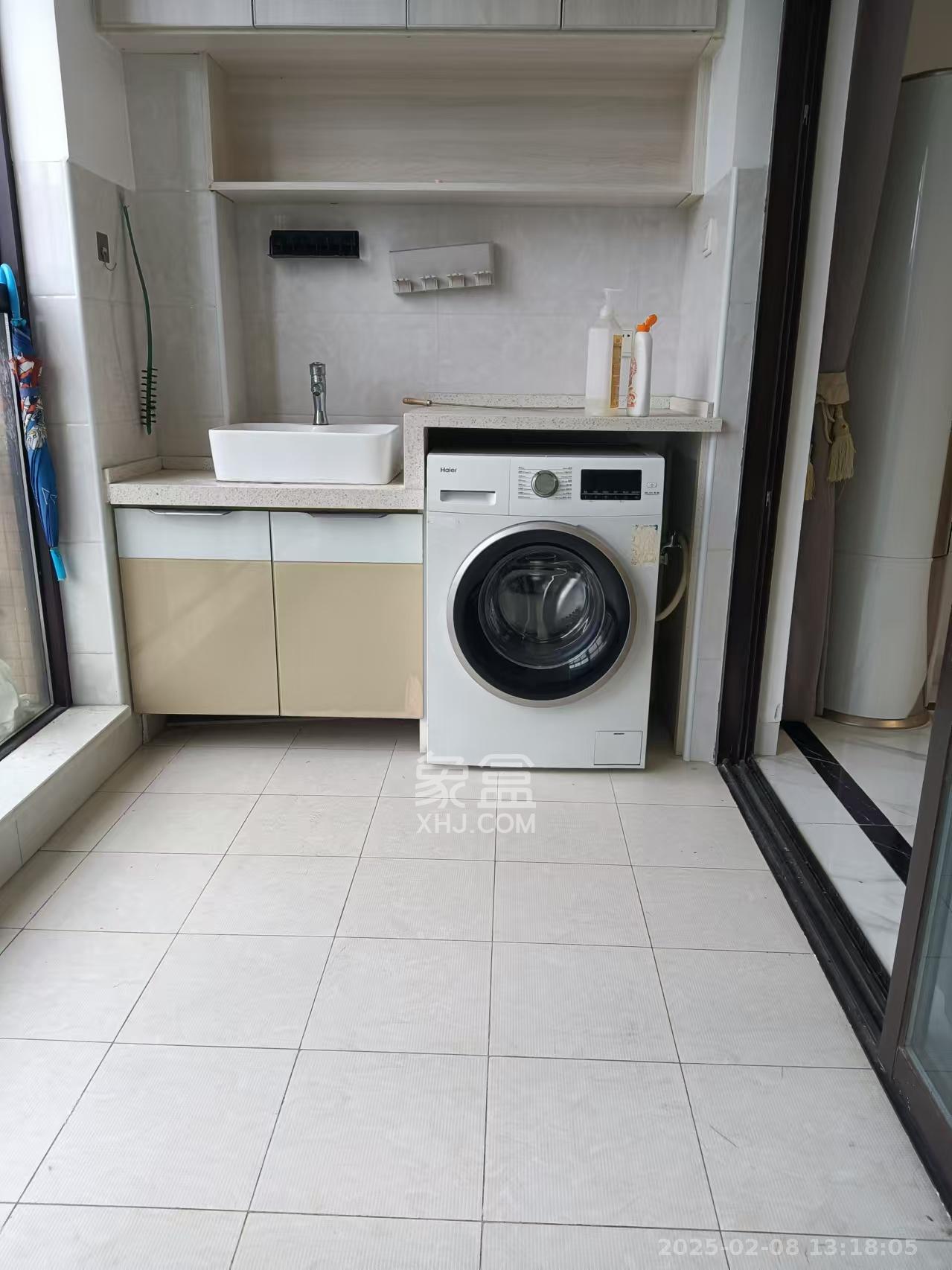 华润凤凰城三期  3室1厅1卫   2300.00元/月室内图