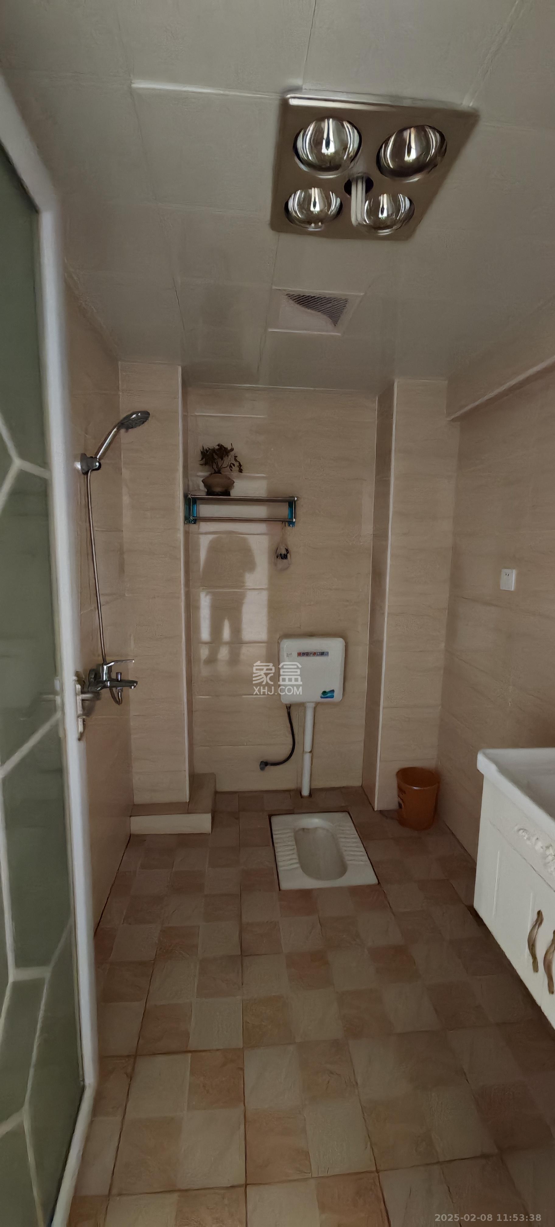 生活艺术城 1室1厅1卫 1700.0元/月 生活艺术城 1室1厅1卫 1700.0元/月室内图