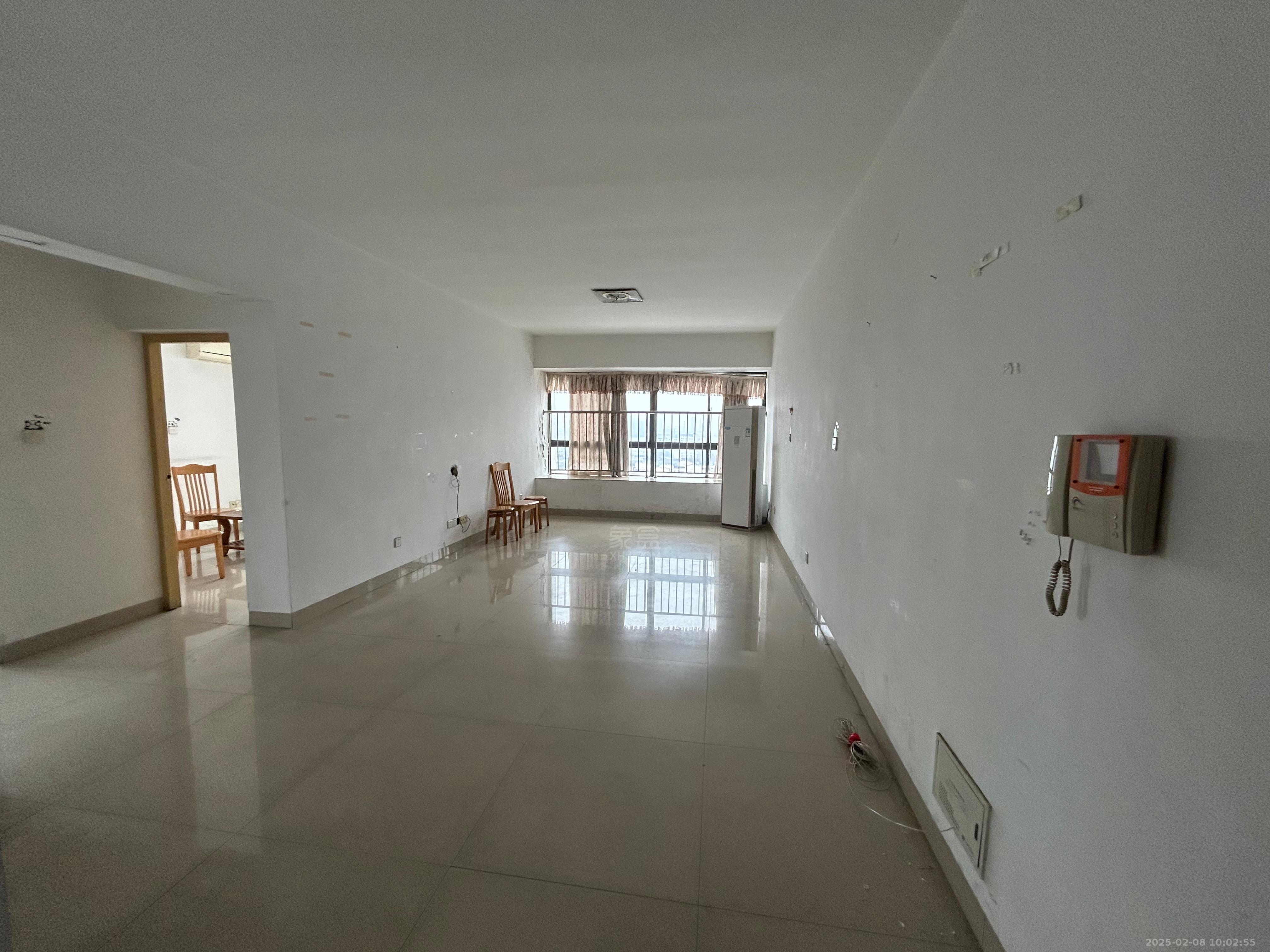 阳光新城  2室2厅1卫    1600.0元/月 阳光新城  2室2厅1卫    1600.0元/月室内图