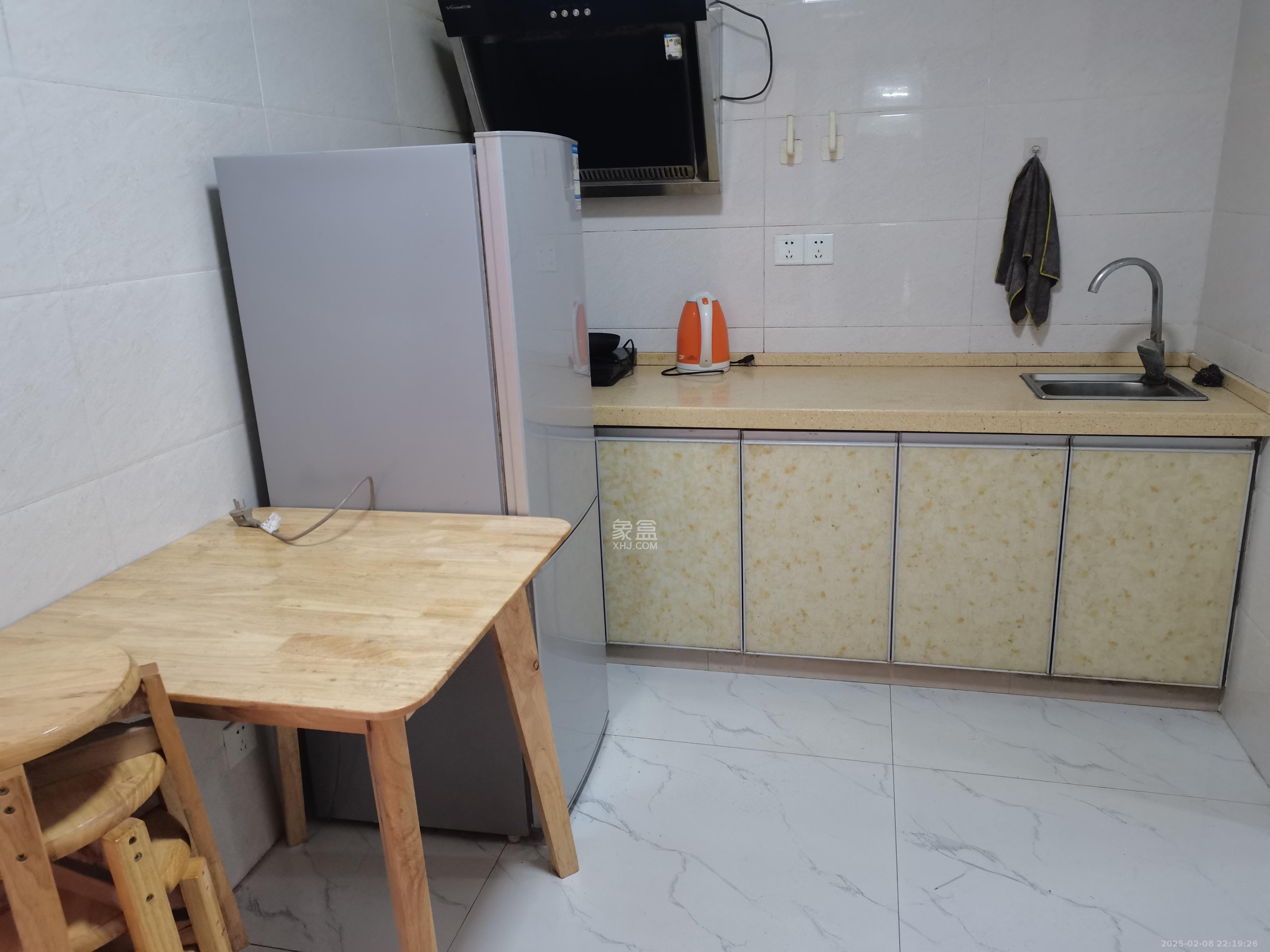 嘉顺苑  2室1厅1卫   1600.00元/月室内图