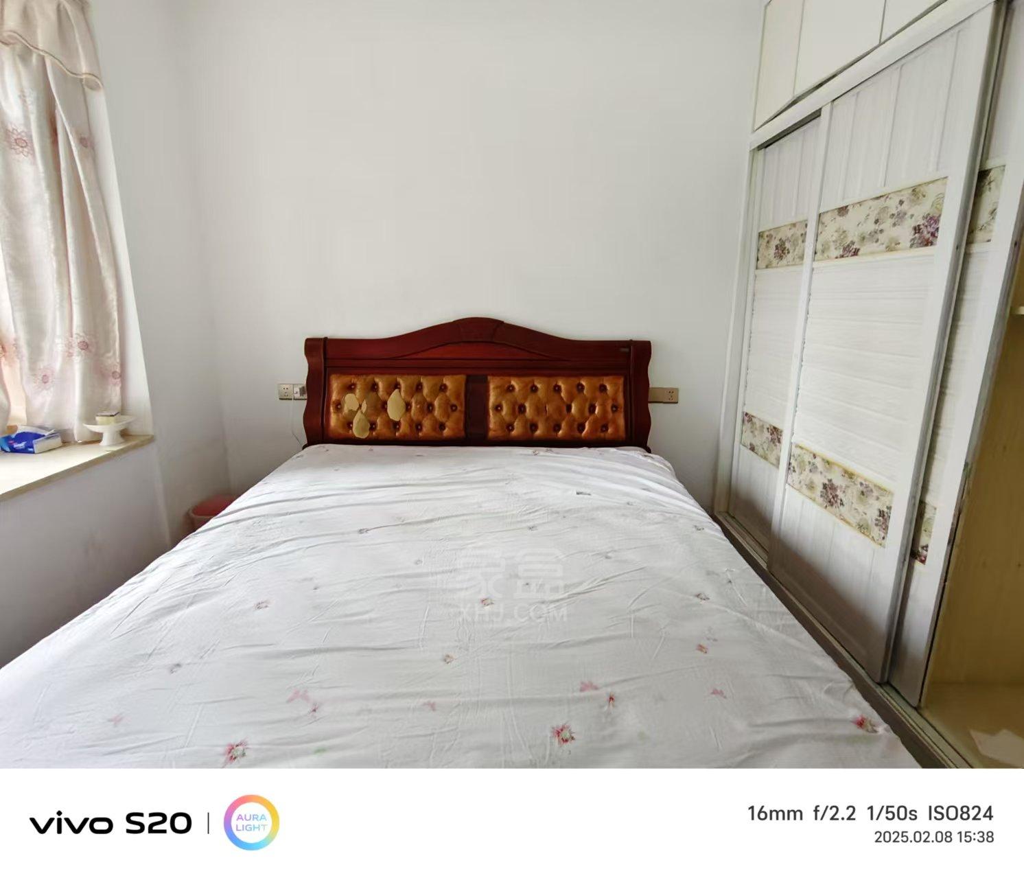 金碧花园 3室2厅2卫 2200.0元/月 金碧花园 3室2厅2卫 2200.0元/月室内图