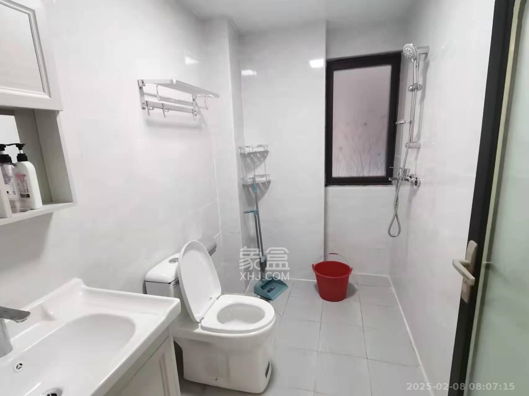 保利大都汇一期、二期 4室2厅2卫 3400.0元/月 保利大都汇一期、二期 4室2厅2卫 3400.0元/月室内图