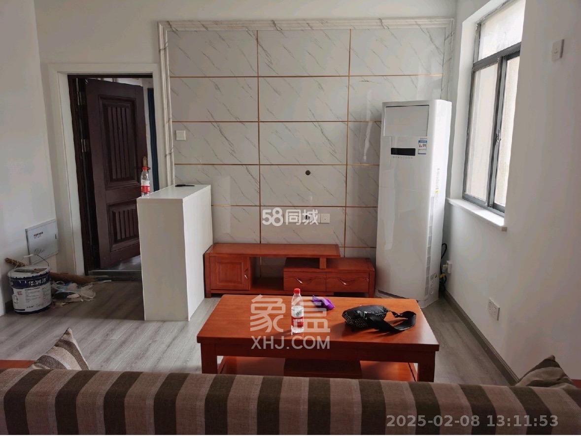 四方坪教师村 3室1厅1卫 2000.0元/月 四方坪教师村 3室1厅1卫 2000.0元/月室内图