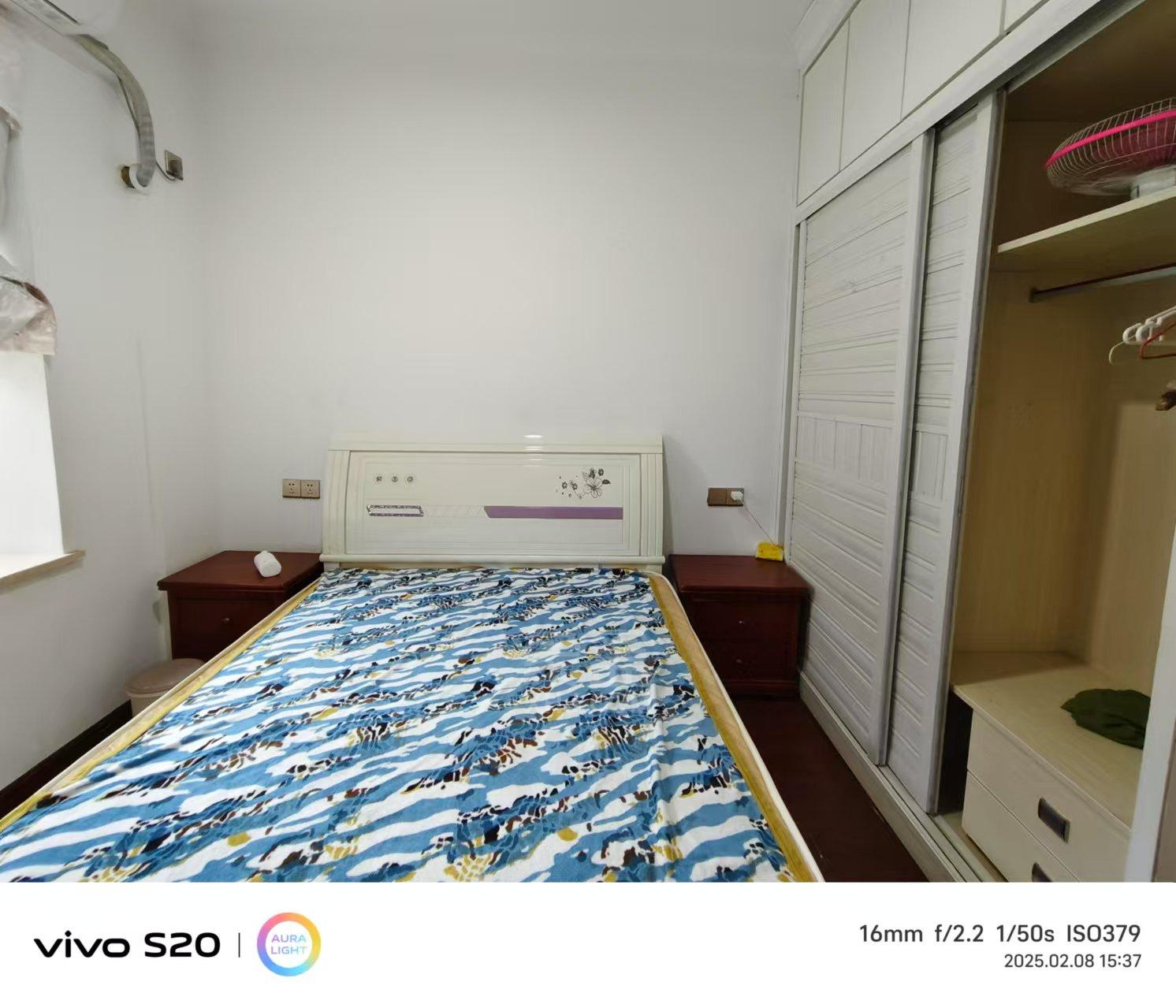 金碧花园 3室2厅2卫 2200.0元/月 金碧花园 3室2厅2卫 2200.0元/月室内图