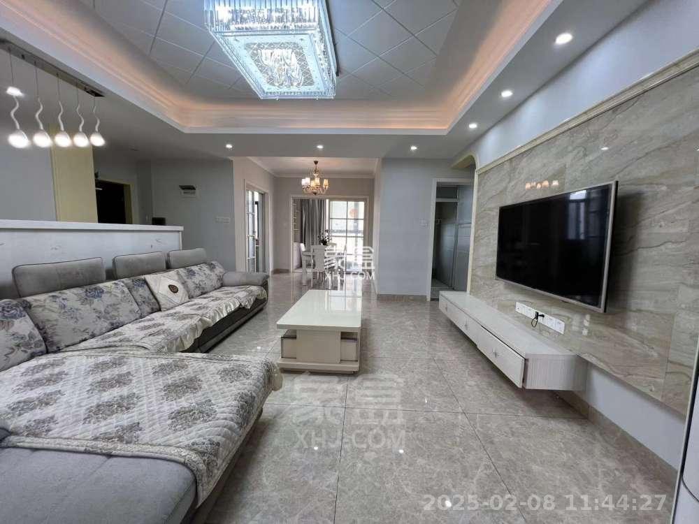 湘银星城 3室2厅2卫 2000.0元/月 湘银星城 3室2厅2卫 2000.0元/月室内图