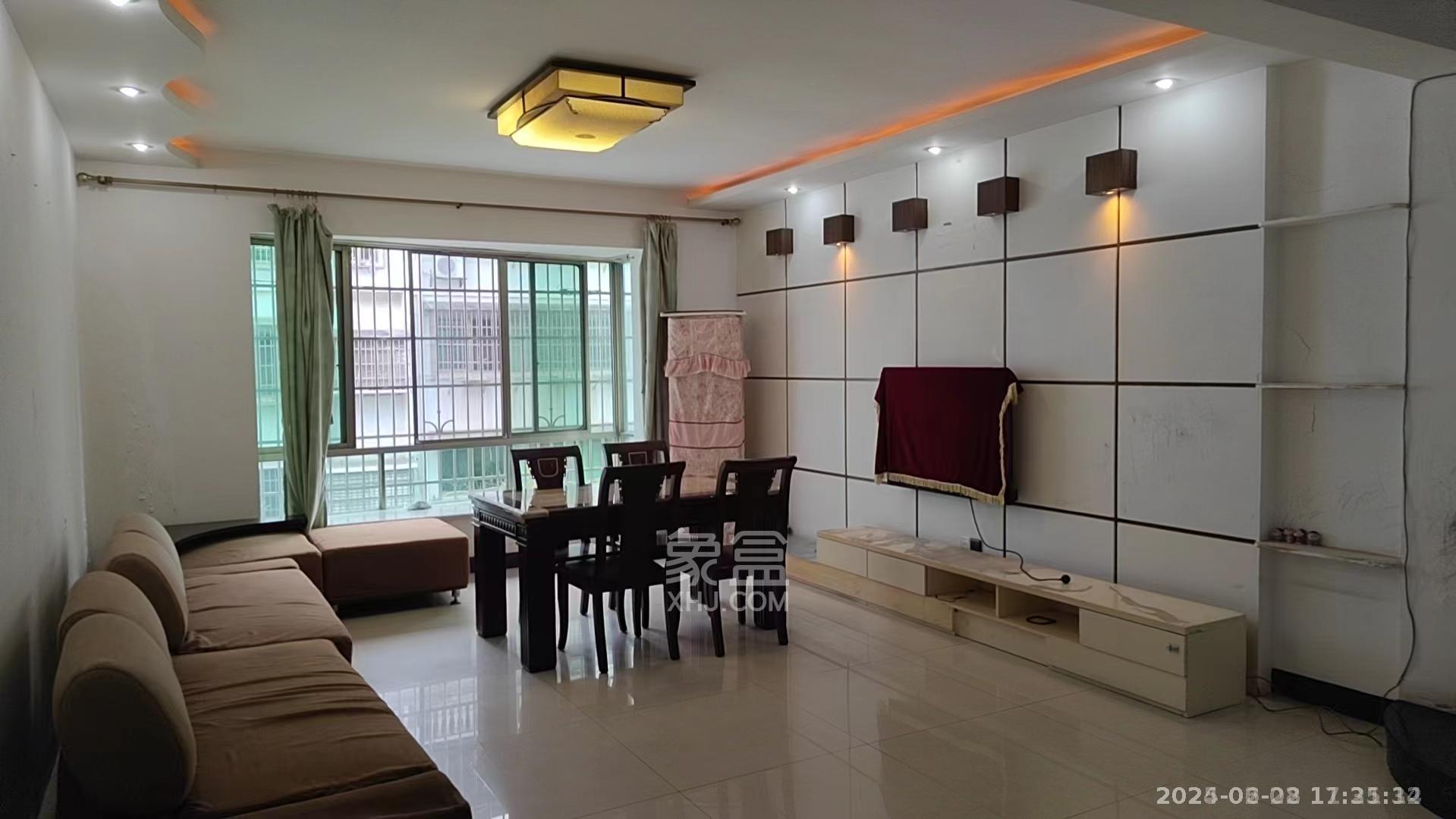 香草园  3室2厅2卫    1200.0元/月 香草园  3室2厅2卫    1200.0元/月户型图