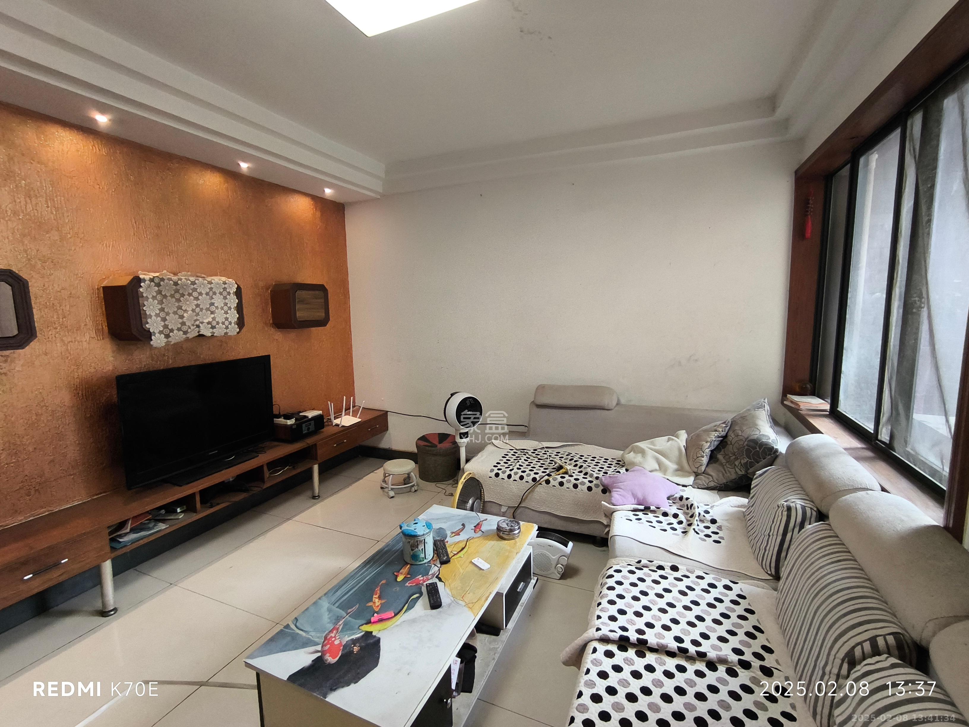 天城湖光山色 2室1厅1卫 2000.0元/月 天城湖光山色 2室1厅1卫 2000.0元/月室内图