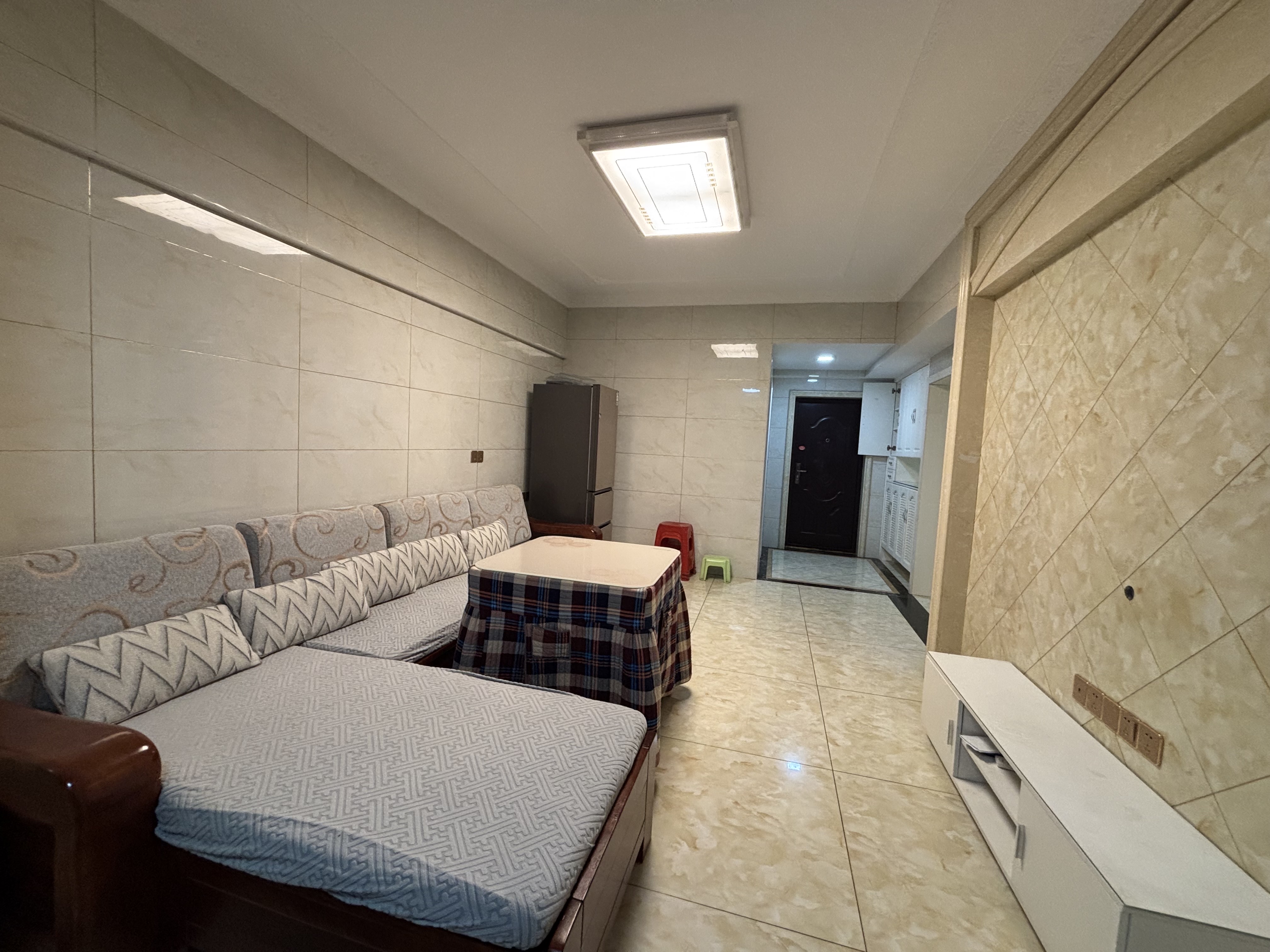 百弘学府城  2室2厅1卫    1500.0元/月室内图