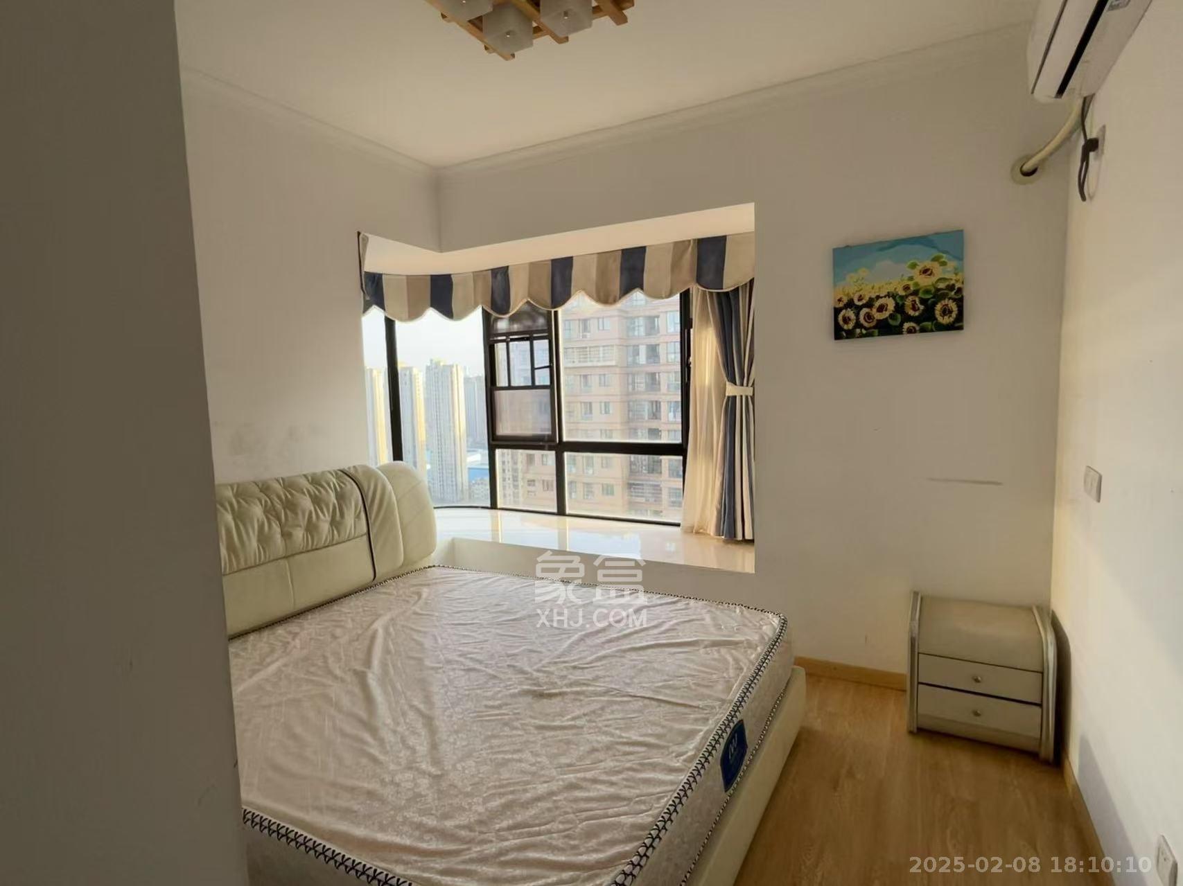 润和之悦(金泽园) 3室2厅1卫 2200.0元/月 润和之悦(金泽园) 3室2厅1卫 2200.0元/月室内图