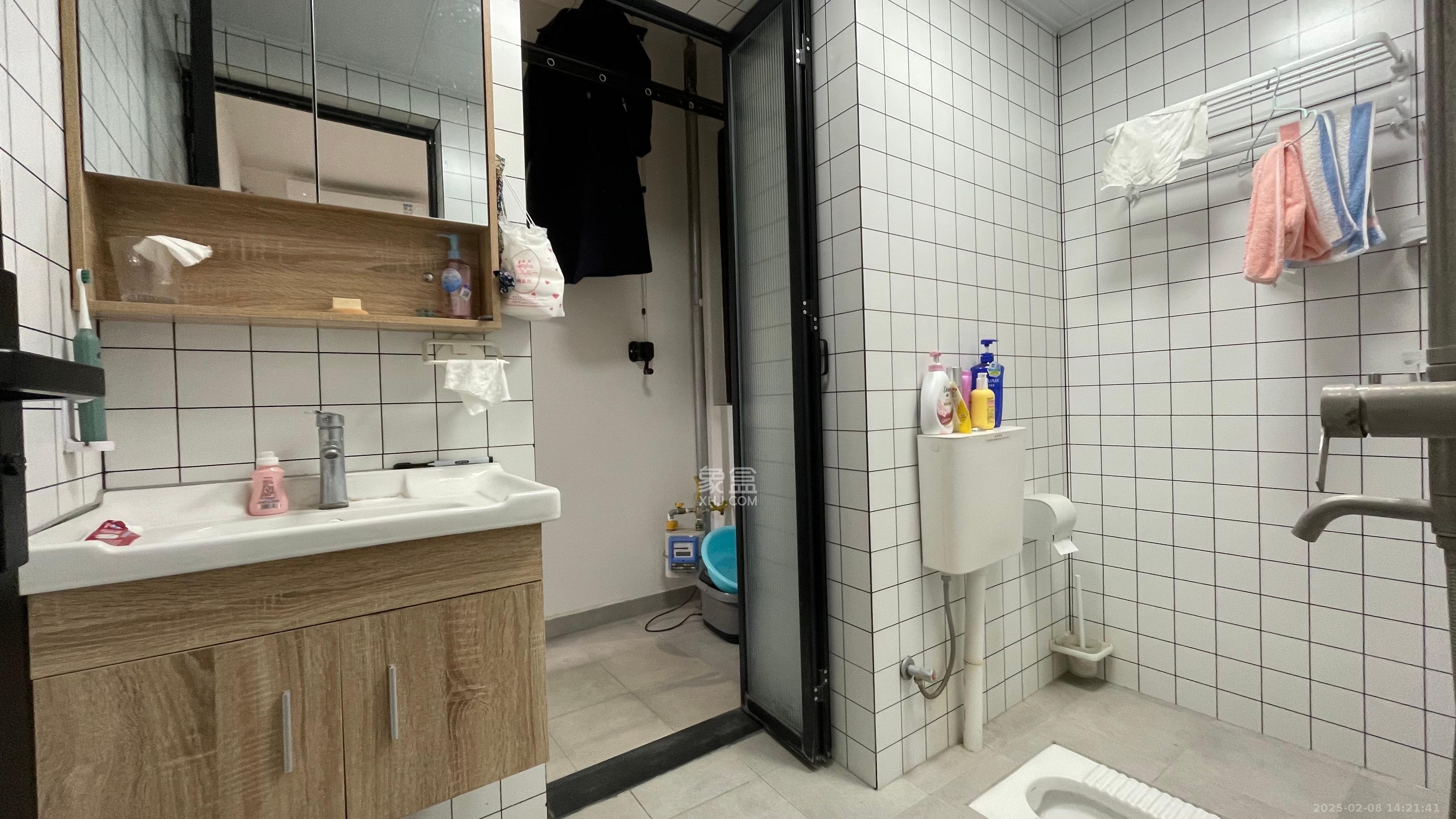 融创融公馆(融创臻苑)  1室1厅1卫    1800.0元/月 融创融公馆(融创臻苑)  1室1厅1卫    1800.0元/月室内图