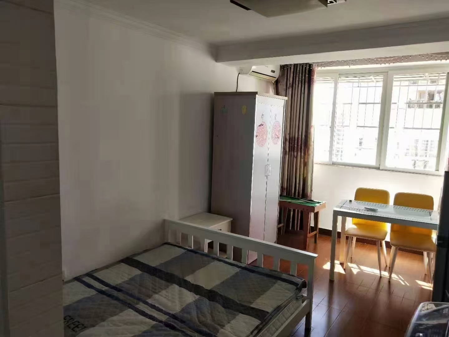 中天海景  1室0厅0卫   1200.00元/月室内图