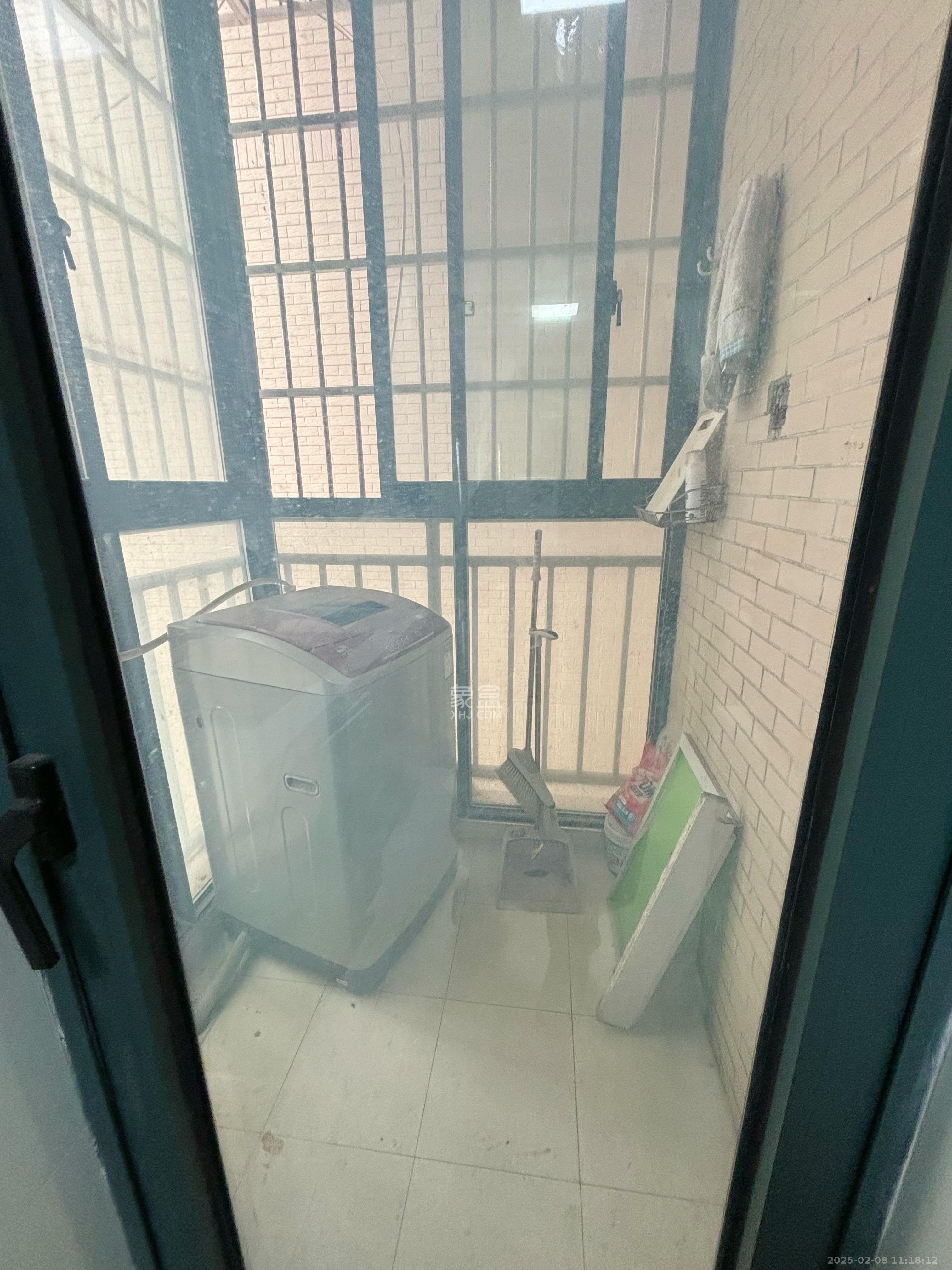 松雅湖畔  3室2厅1卫   1700.00元/月室内图