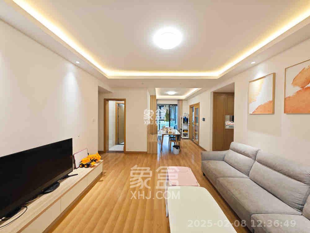 中建嘉和城凤凰台（中建瑞兴家园）  4室2厅2卫    2700.0元/月