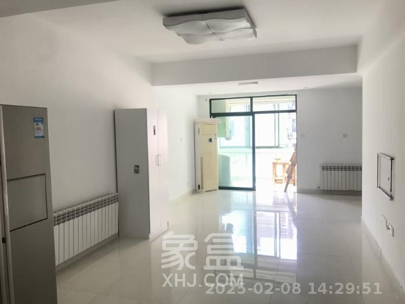 华盛家园  4室2厅2卫   2500.00元/月室内图