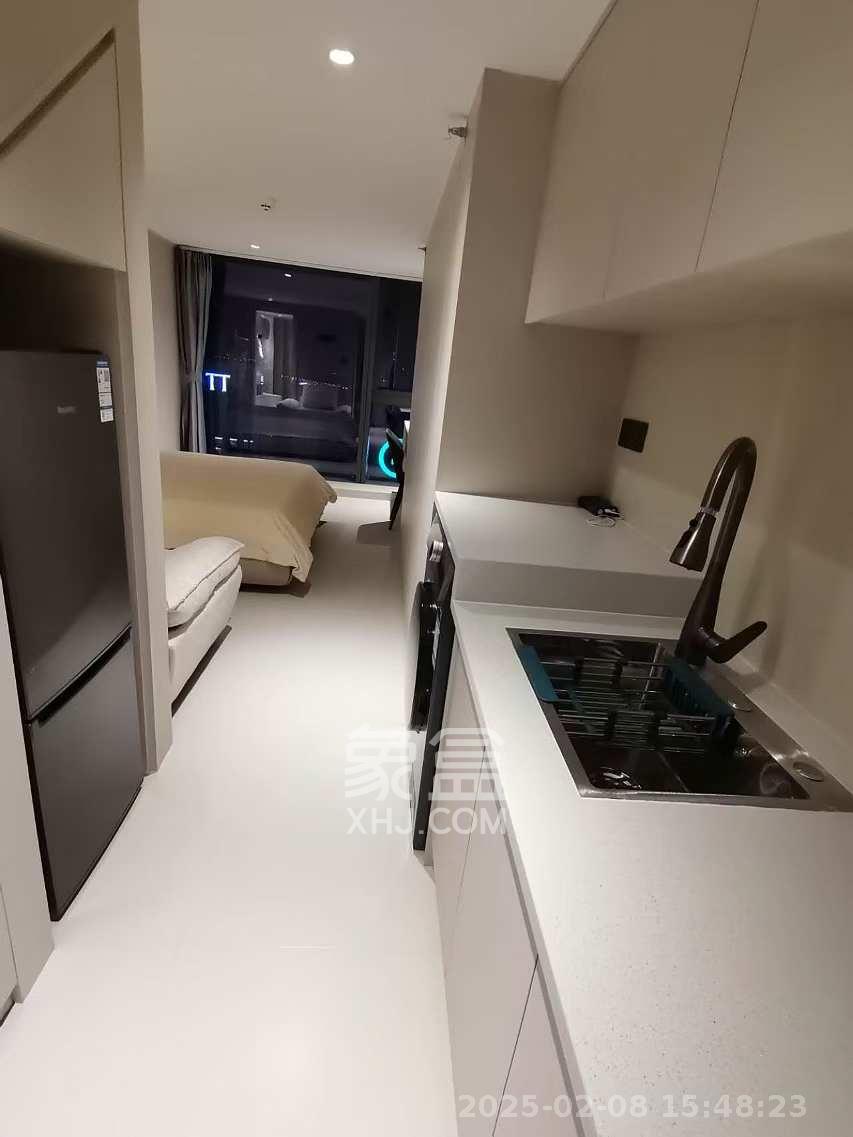 卓越中寰   40.0㎡      1650.0元/月室内图