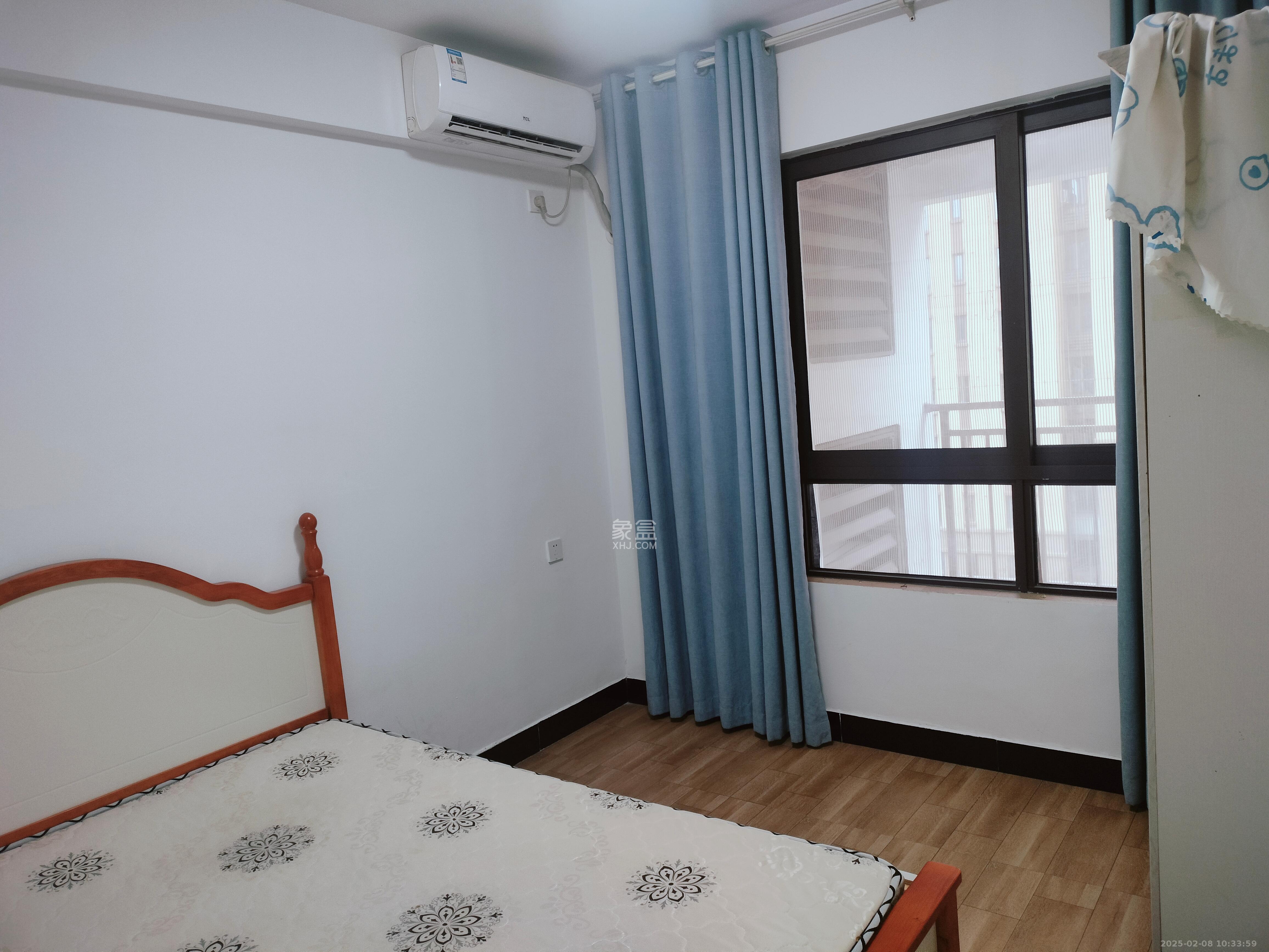 龙湖璟宸原著(龙湖紫宸) 4室2厅2卫 2400.0元/月 龙湖璟宸原著(龙湖紫宸) 4室2厅2卫 2400.0元/月室内图