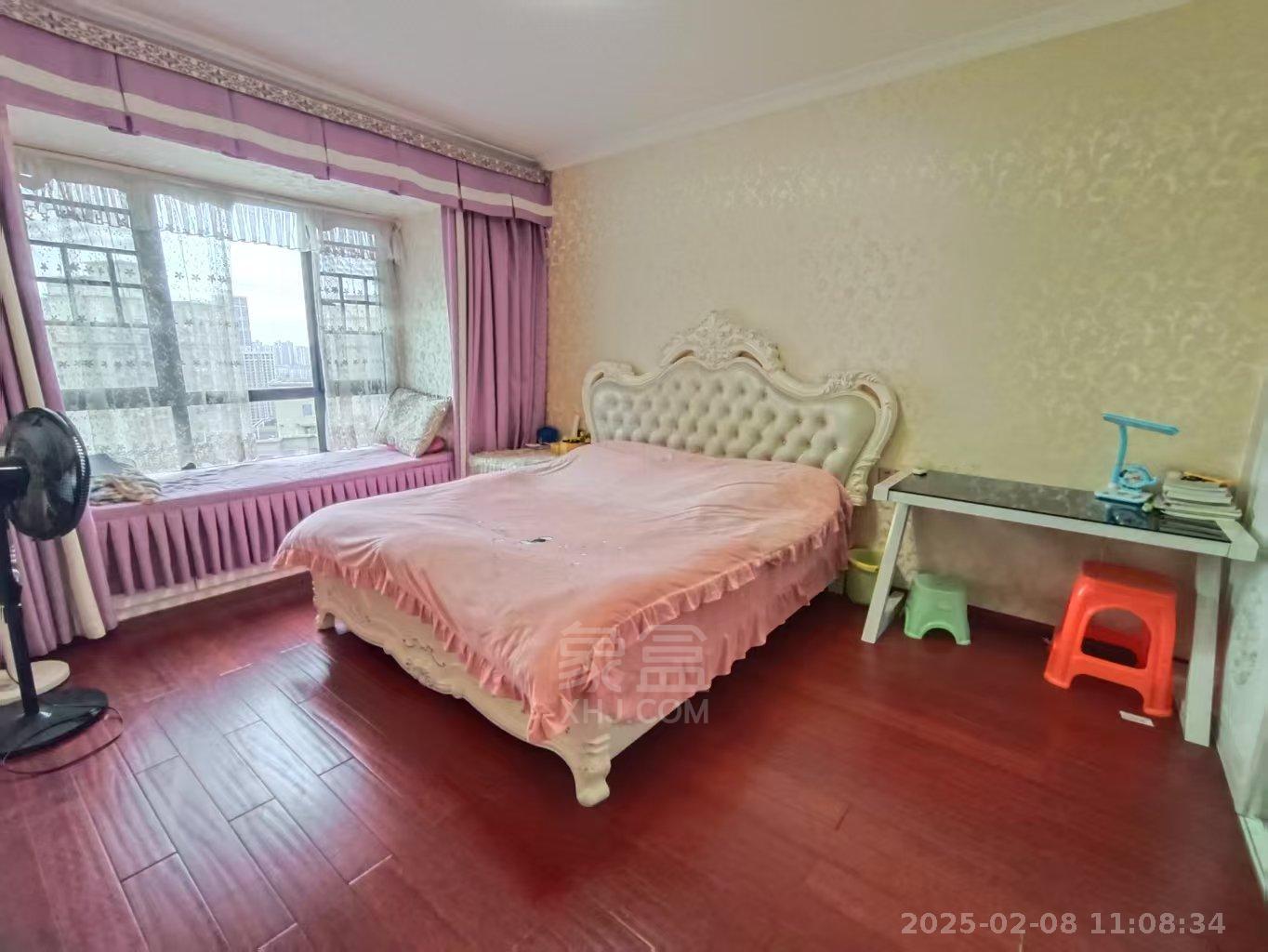 中建御山和苑 3室2厅1卫 2000.0元/月 中建御山和苑 3室2厅1卫 2000.0元/月室内图