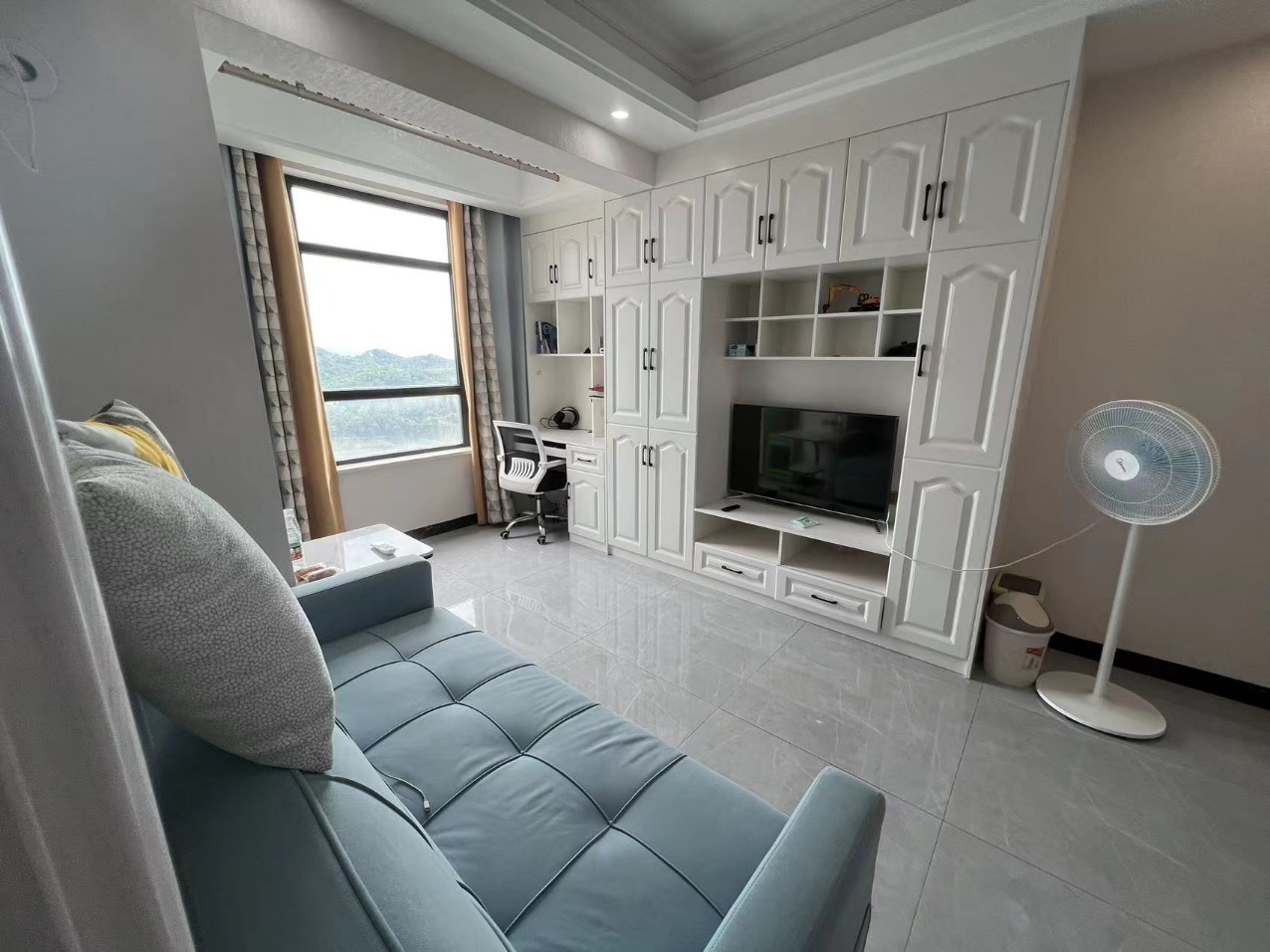 湘运大厦  1室1厅1卫    1300.0元/月 湘运大厦  1室1厅1卫    1300.0元/月室内图