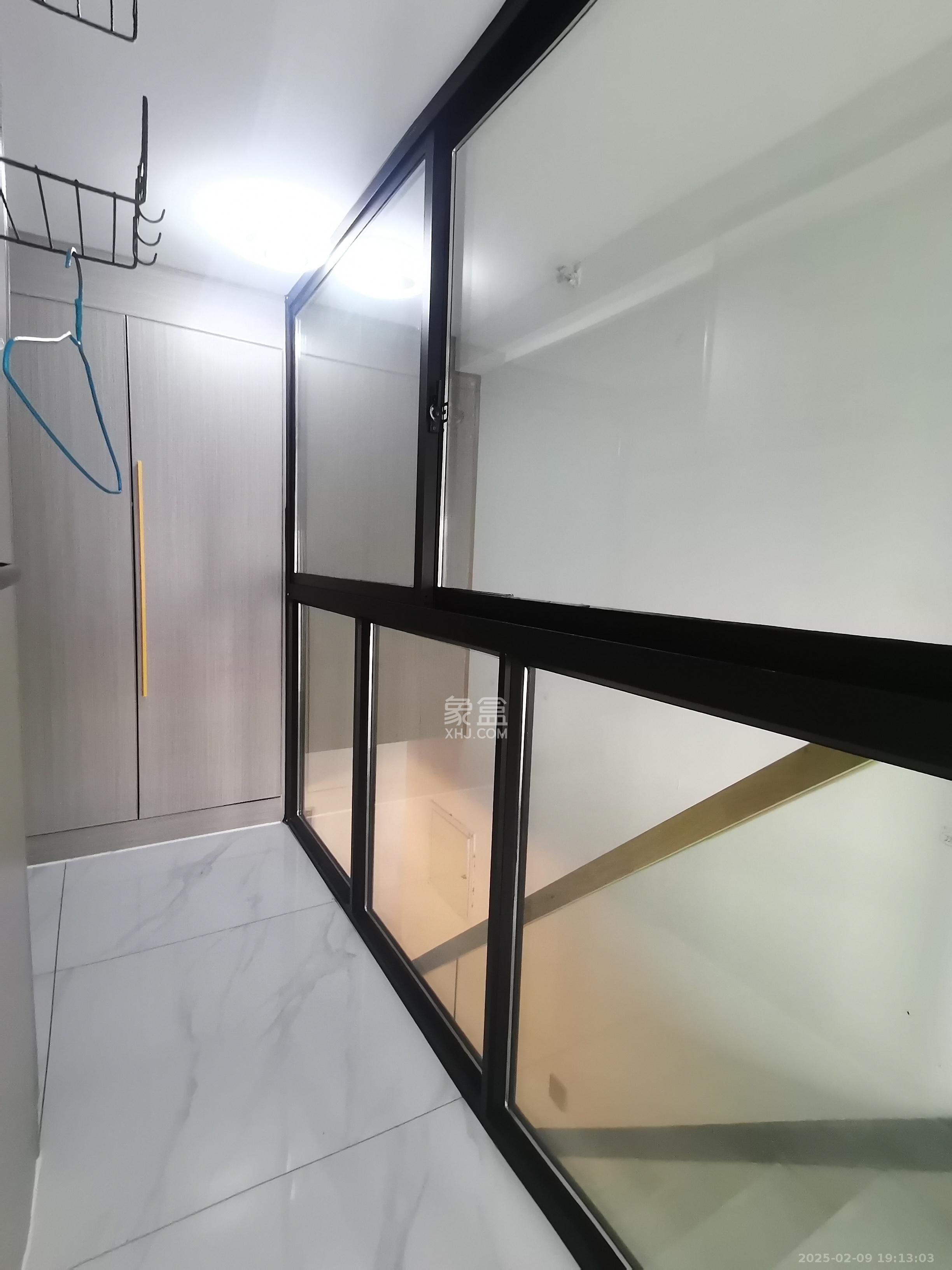 碧桂园星荟 1室0厅0卫 1400.0元/月 碧桂园星荟 1室0厅0卫 1400.0元/月室内图