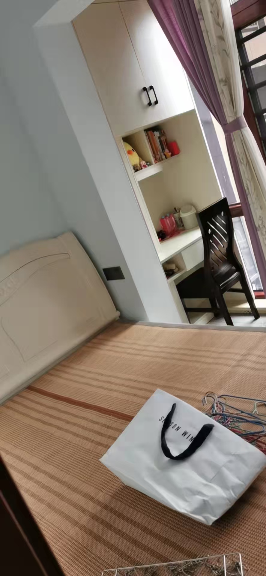 新科苑 3室1厅1卫 68.8万 新科苑 3室1厅1卫 68.8万客厅