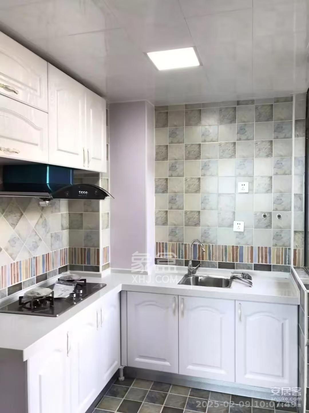 康斯丹郡(融程领秀佳园)  3室2厅1卫    2500.0元/月 康斯丹郡(融程领秀佳园)  3室2厅1卫    2500.0元/月室内图