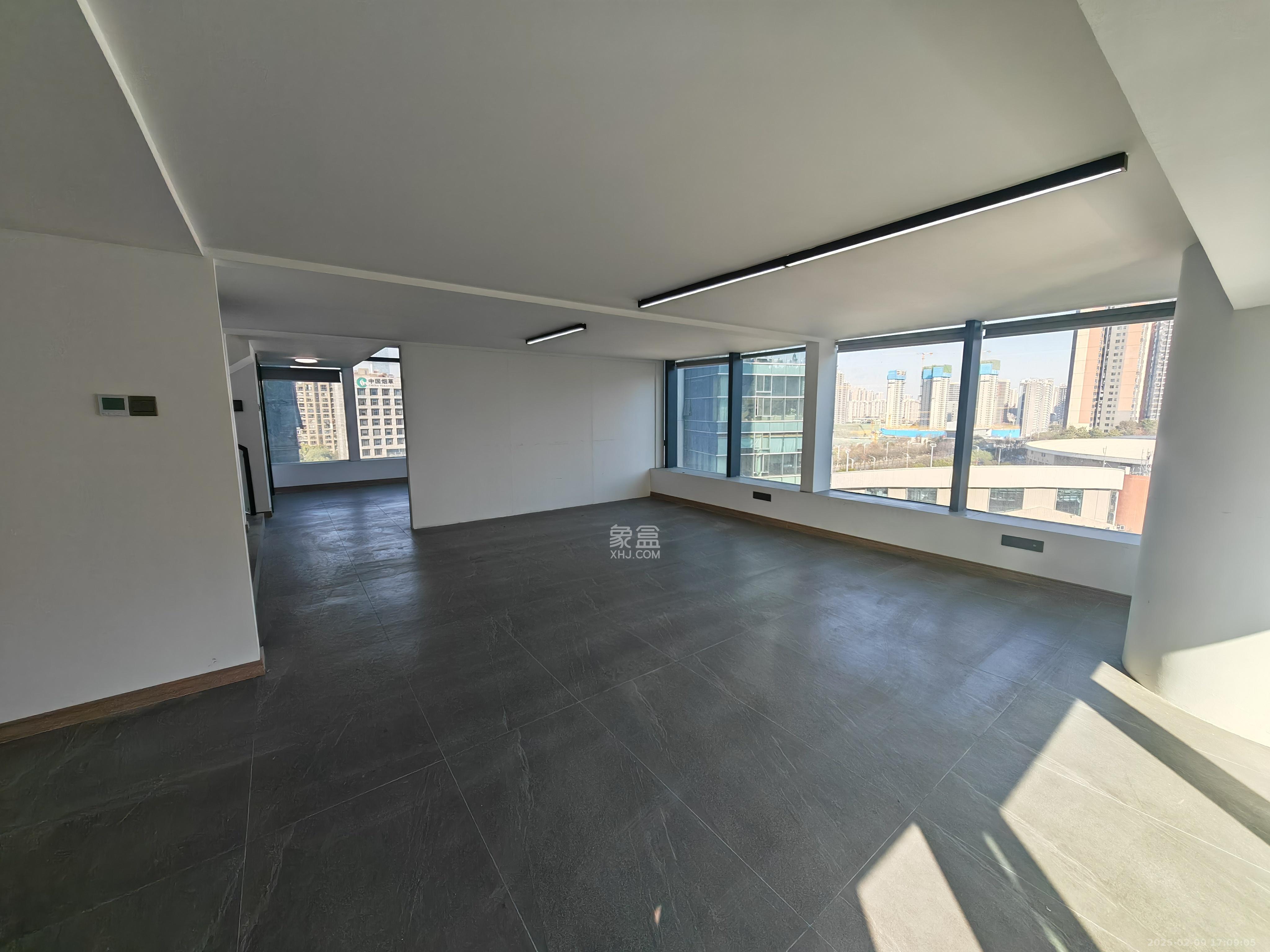 京武浪琴山三期(京武中心) 2室1厅1卫 8000.0元/月 京武浪琴山三期(京武中心) 2室1厅1卫 8000.0元/月室内图